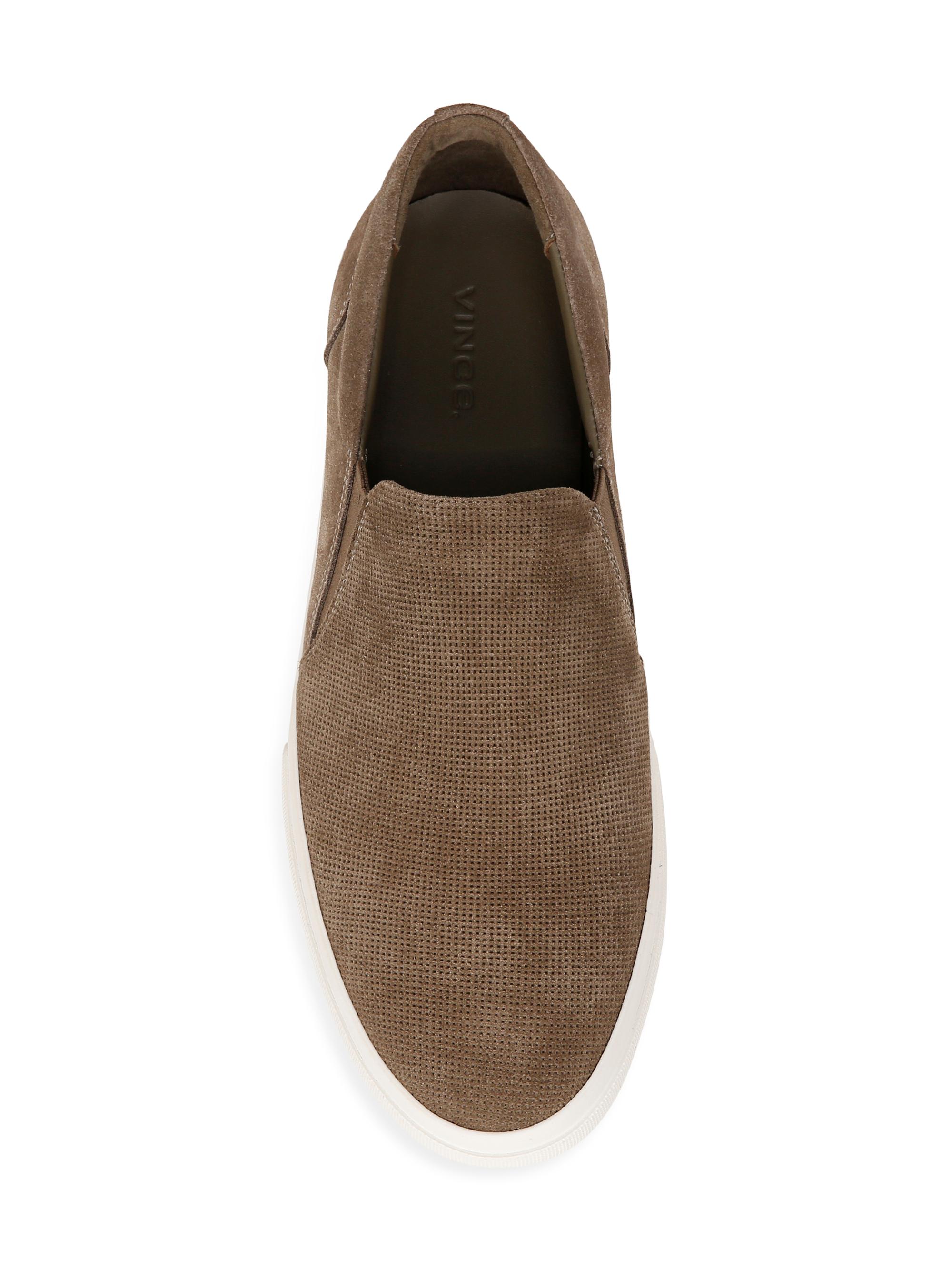 (取寄) ヴィンス メンズ フレッチャー Vince men Fletcher Sand Trail Beige Suede Vince Fletcher Perforated Suede Slip-On Sneakers | Saks Fifth Avenue