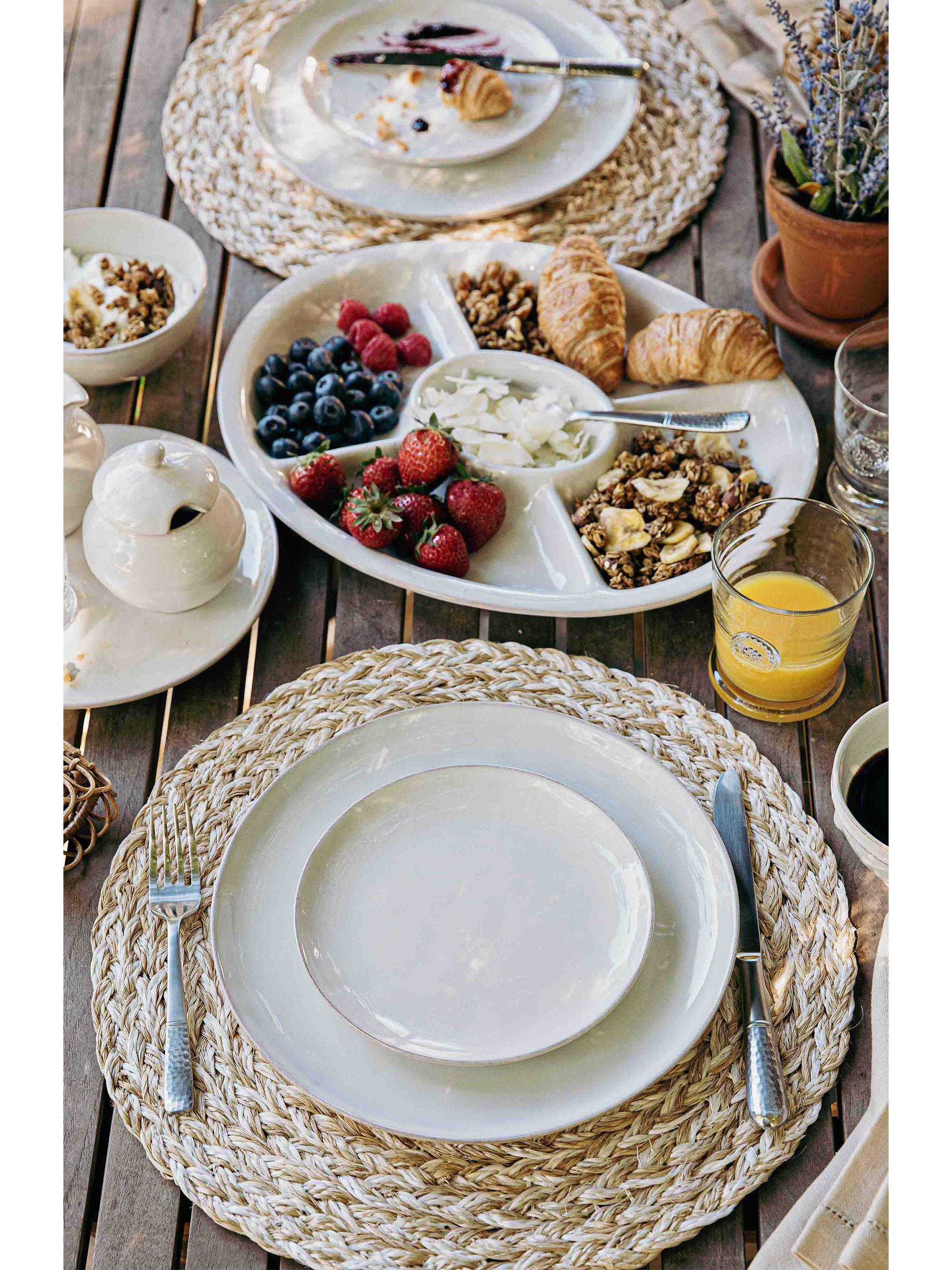 Juliska Puro Coupe 16-Piece Place Setting - White Wash