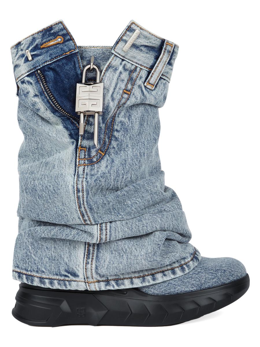 GIVENCHY 4Gロック装飾 カーフ製 Shark Lock Bikerブーツ*LILAC Shark Lock Biker ankle boots in leather with strass in
