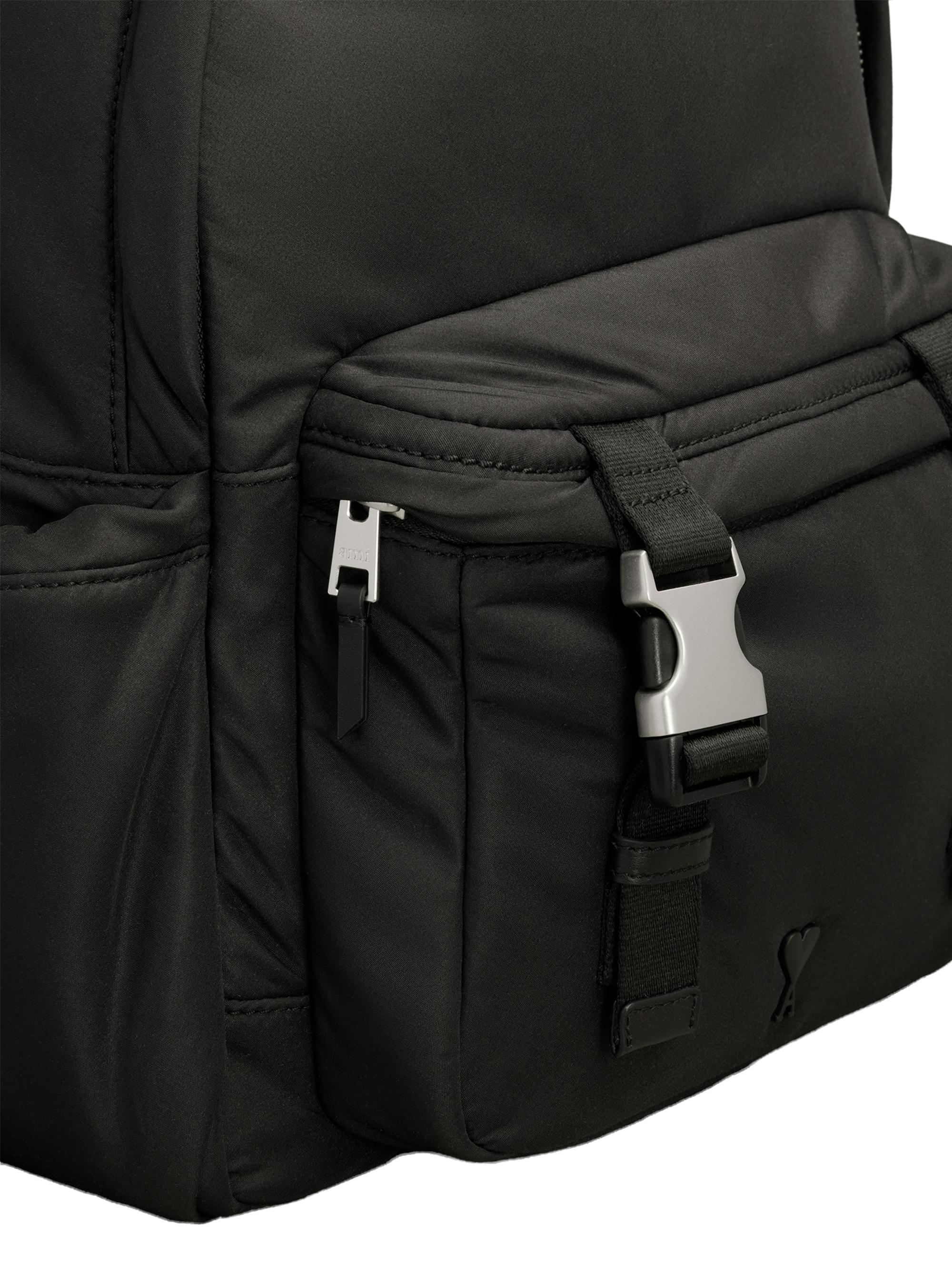 AMI PARISの「Ami de Coeur」バックパック AMI Paris Ami De Coeur バックパック | ブラック | FARFETCH JP