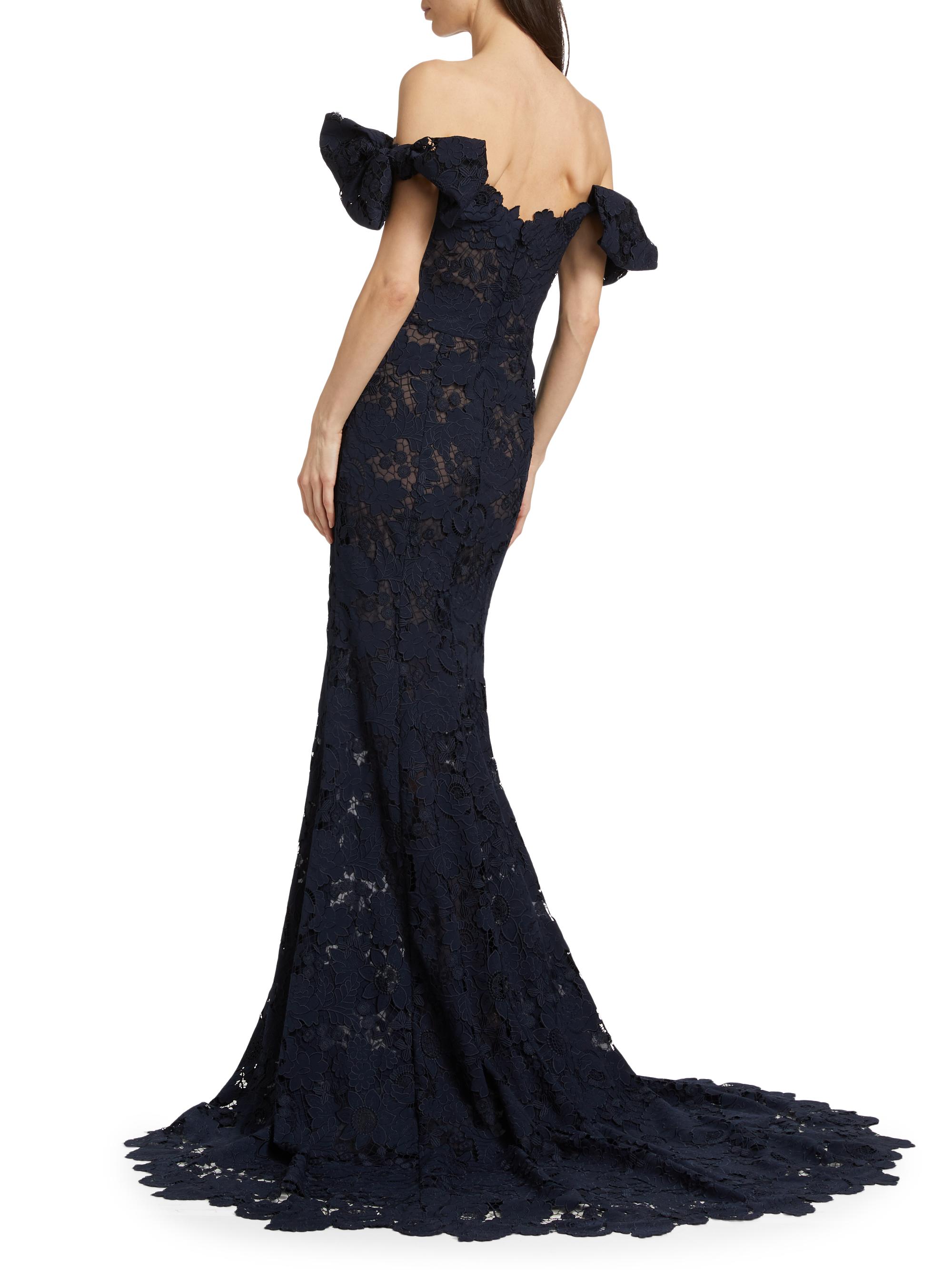 Oscar de la Renta Botanical Guipure Lace Off-the-Shoulder Gown