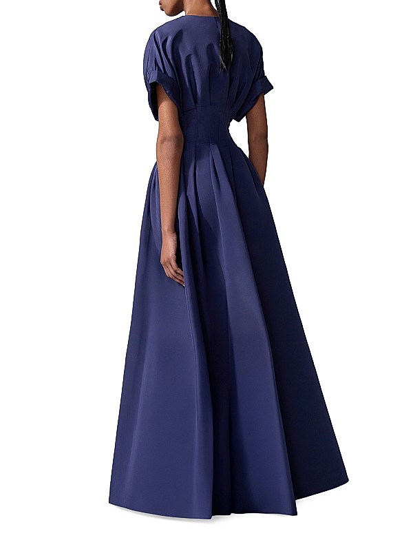 carolina herrera blue dress &White Toile Gown by Carolina Herrera The dress has an invisible back zip Carolina Herrera | Botanical Moments