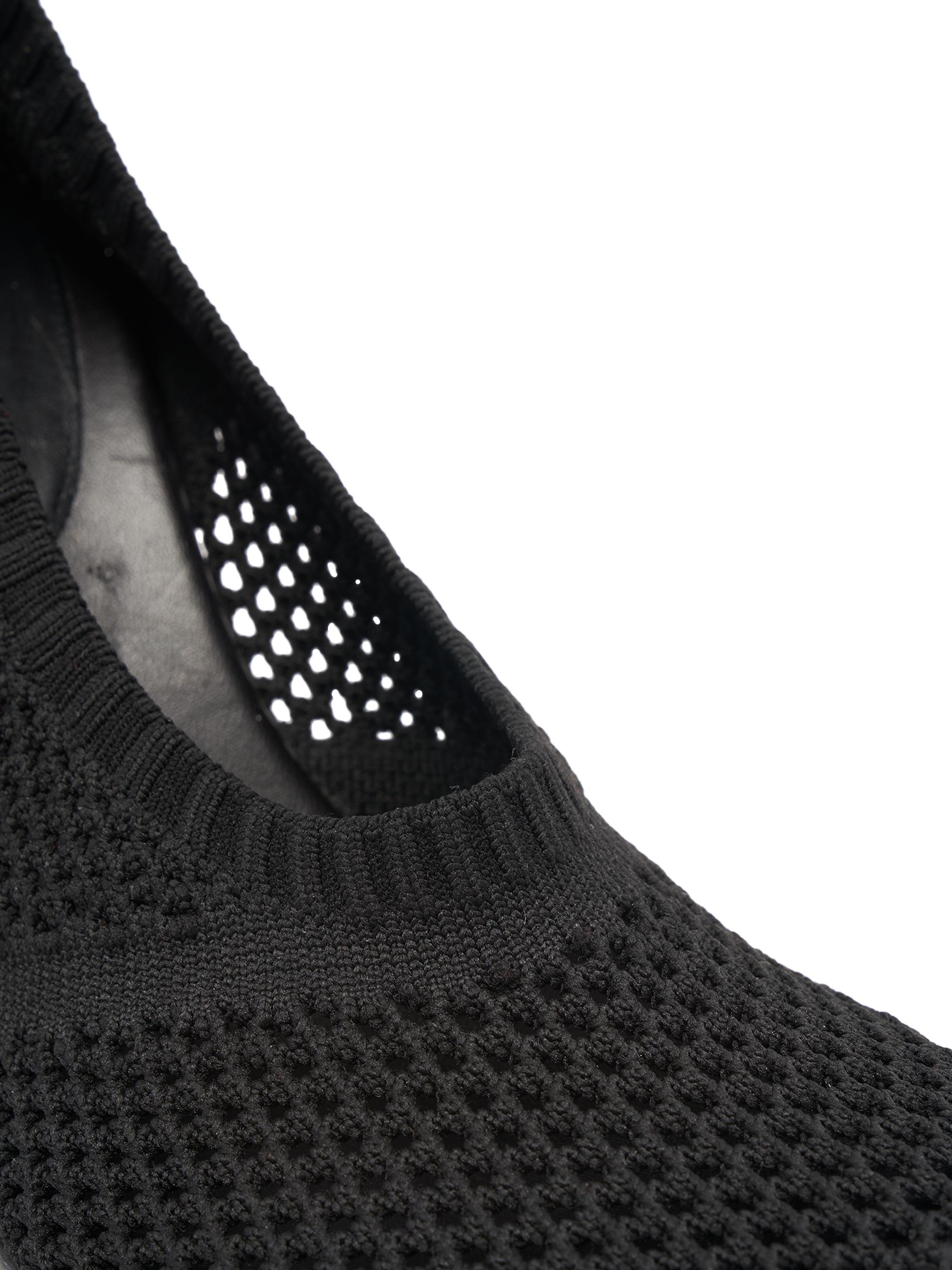 Shop Bottega Veneta Atomic 90MM Mesh Knit Pumps | Saks Fifth Avenue