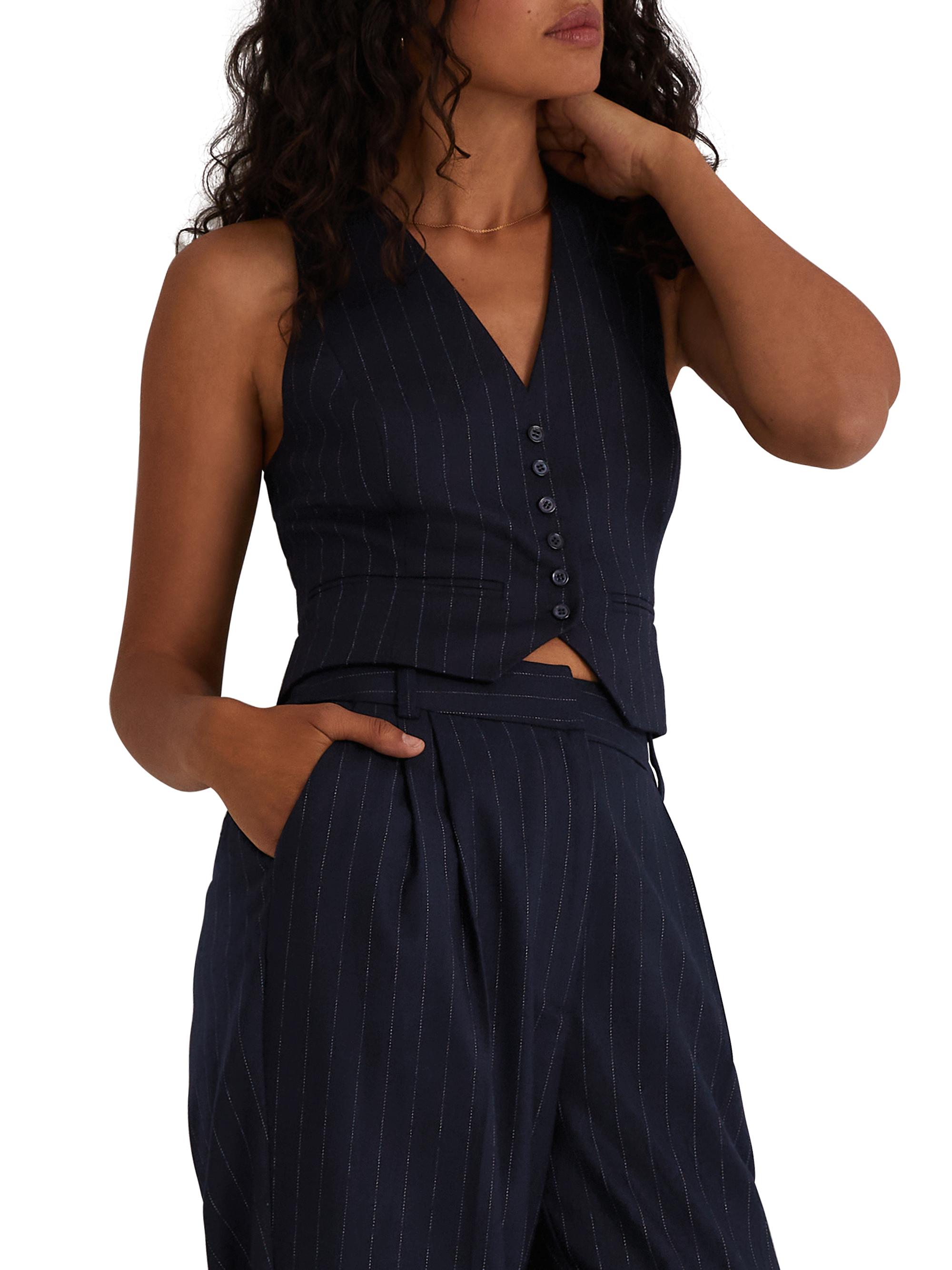 0400020666124_NAVYPINSTRIPE_A1