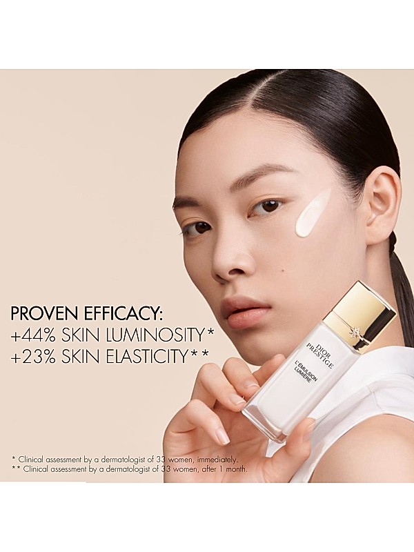 Shop DIOR DIOR Prestige L'Émulsion Lumière Brightening and Shop DIOR DIOR Prestige L'Émulsion Lumière Brightening and