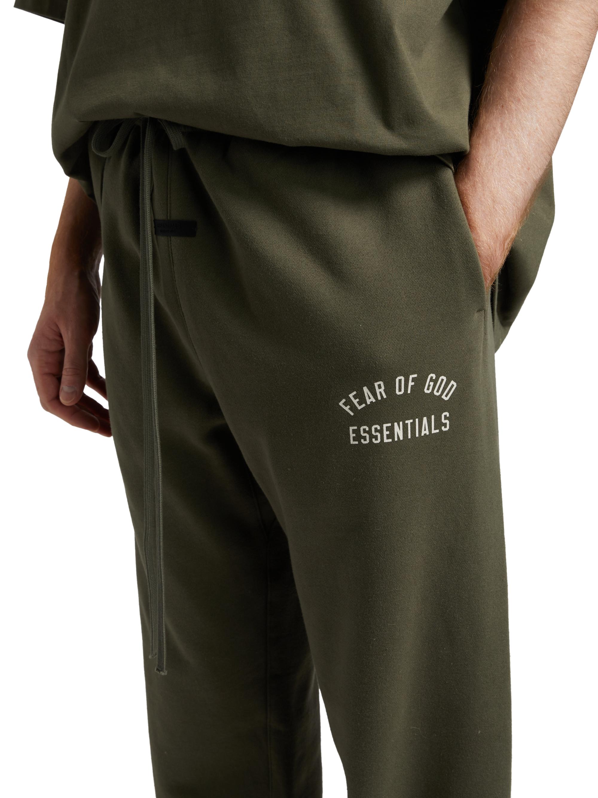 Fear of God Essentials Fleece Essential Sweatpants | Saks Fifth Avenue