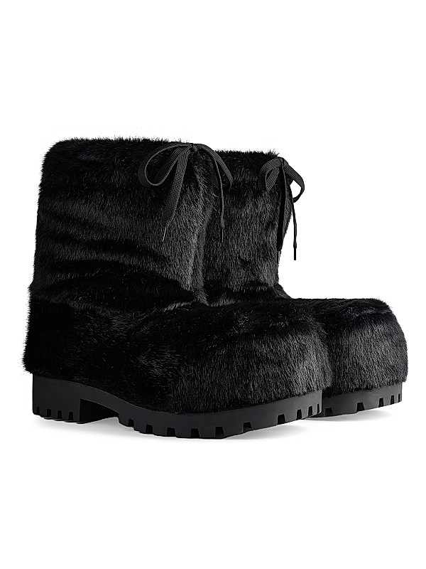 Shop Balenciaga Skiwear Alaska Low Boots | Saks Fifth Avenue Shop Balenciaga Skiwear Alaska Low Boots | Saks Fifth Avenue