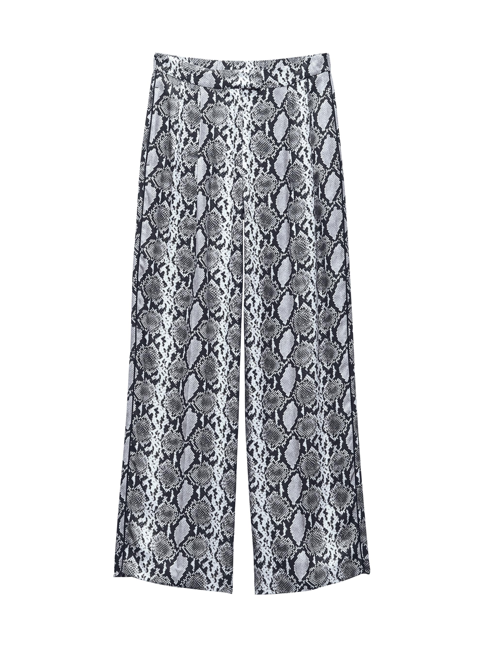 パンツ Snake Print Nylon Open Hem Pants Snake Print Nylon Open Hem Pants