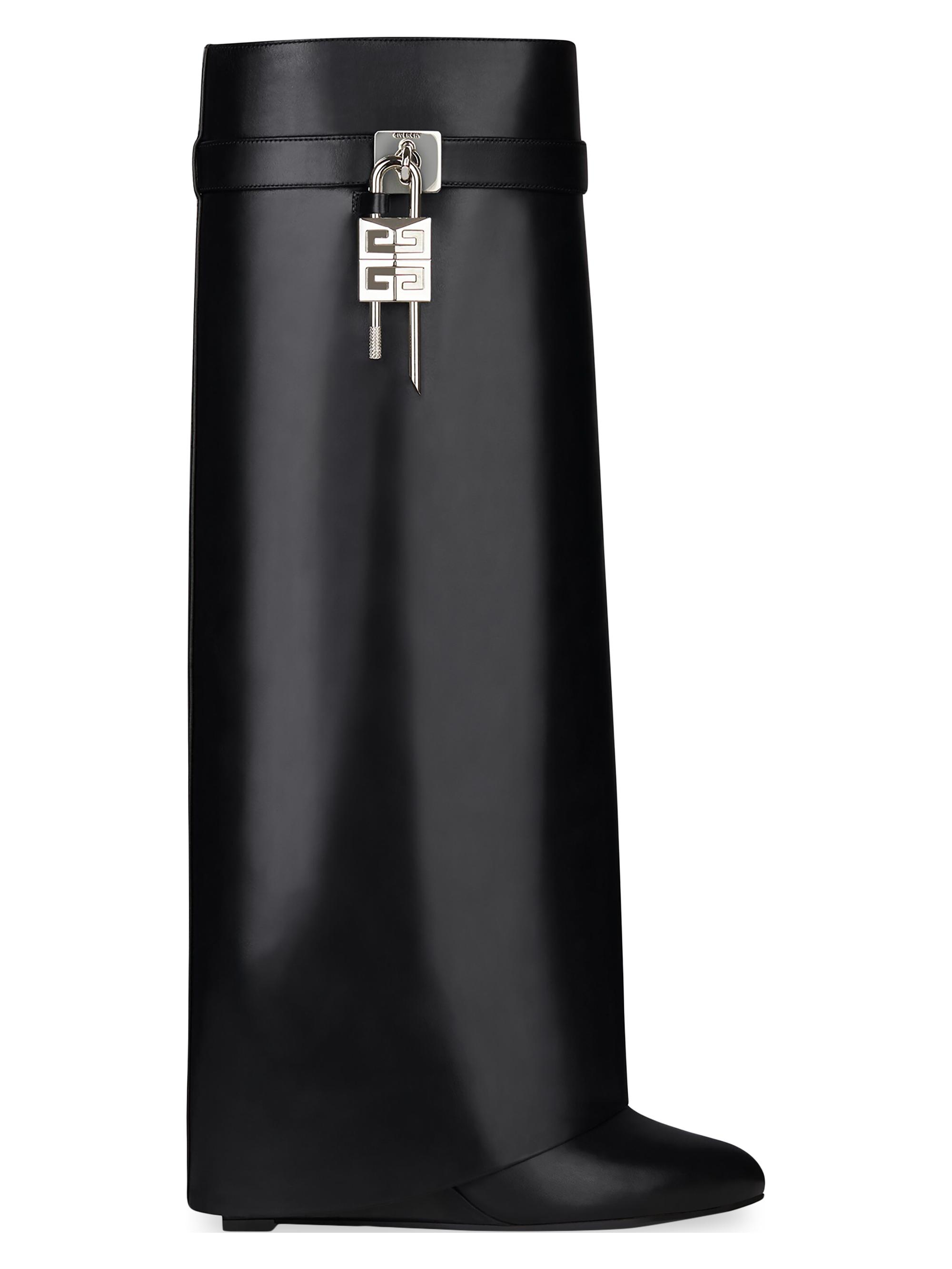 Givenchy Women's Shark Lock Boots in Leather - Black