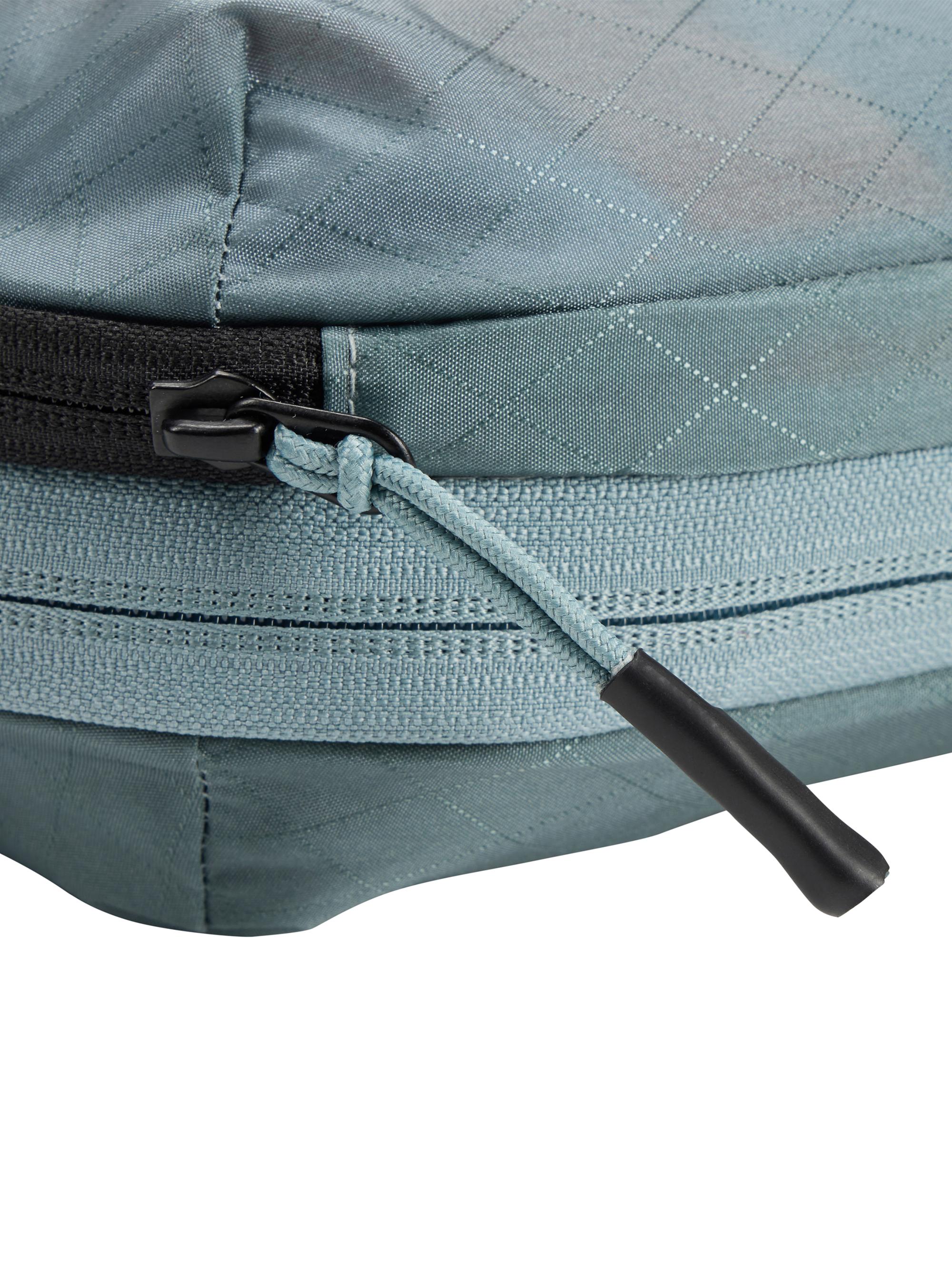 Thule 2-Piece Compression Packing Cube Set | Saks Fifth Avenue