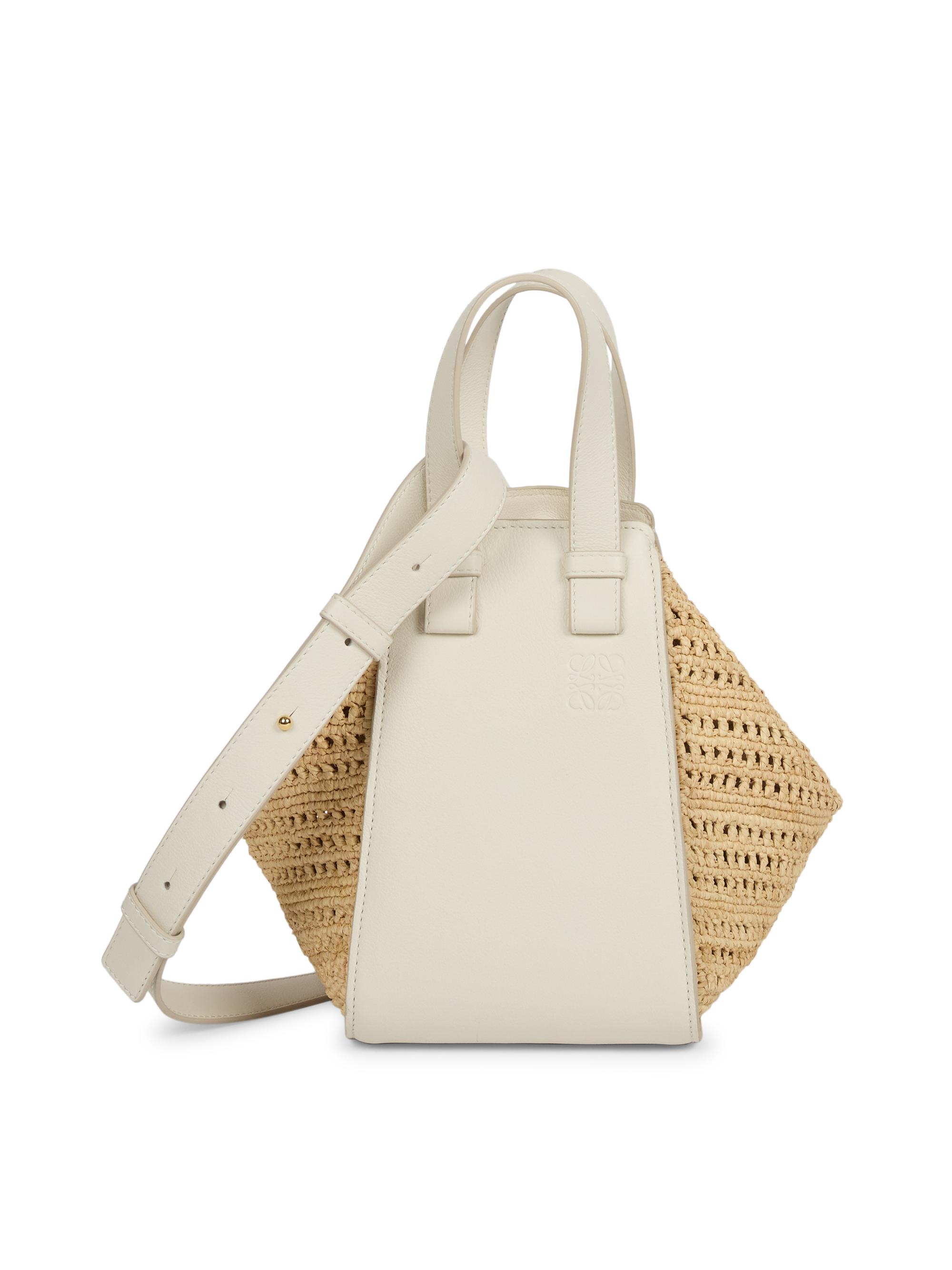 LOEWE かごバッグ 白BOLSO CESTA PEQUE NATURAL Small Basket bag in palm leaf and calfskin Natural/White - LOEWE