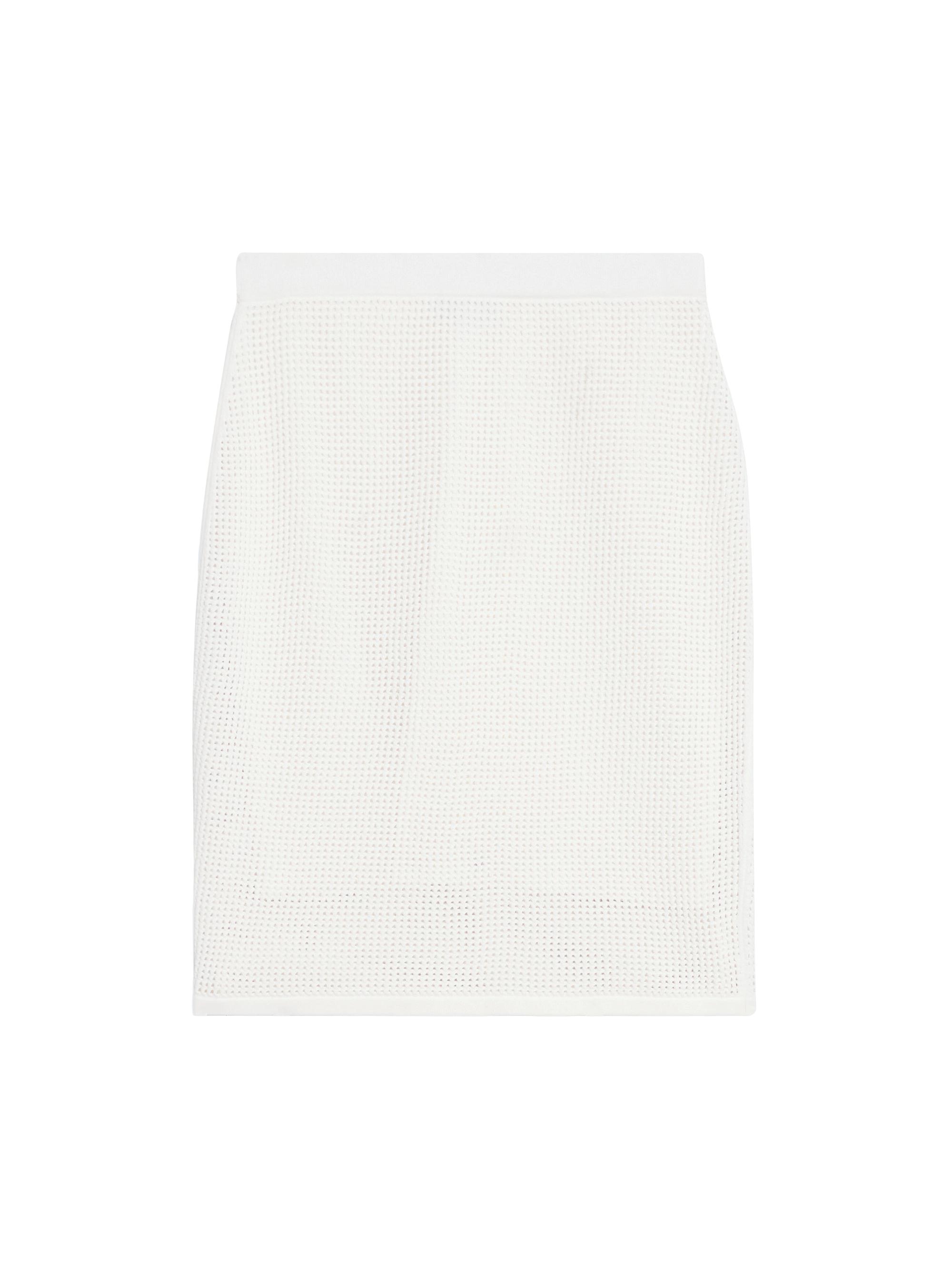 0400021076491_WHITE?wid=830&