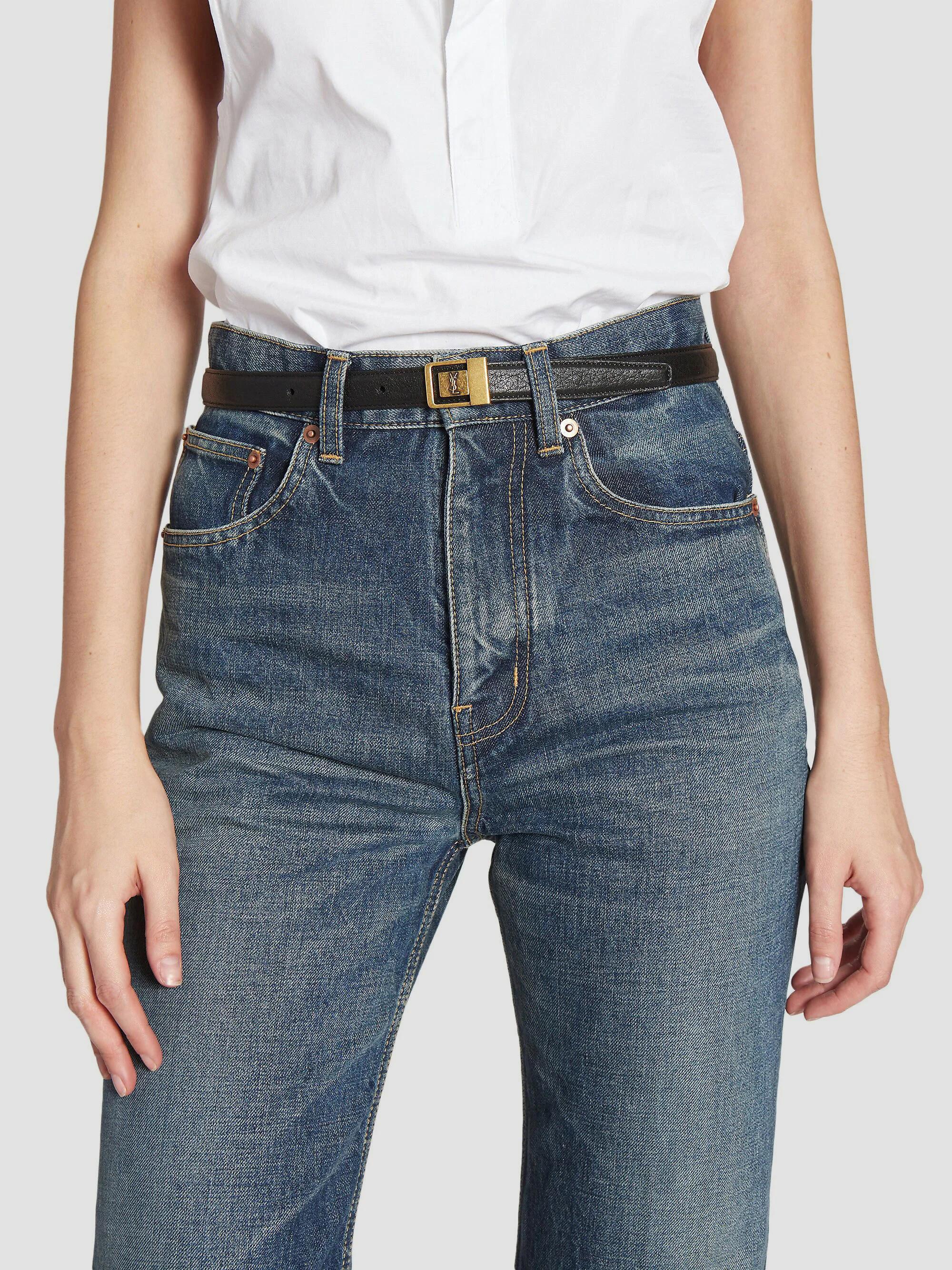 Saint Laurent LA 66 Buckle Thin Belt in Grained Lambskin  display picture 2