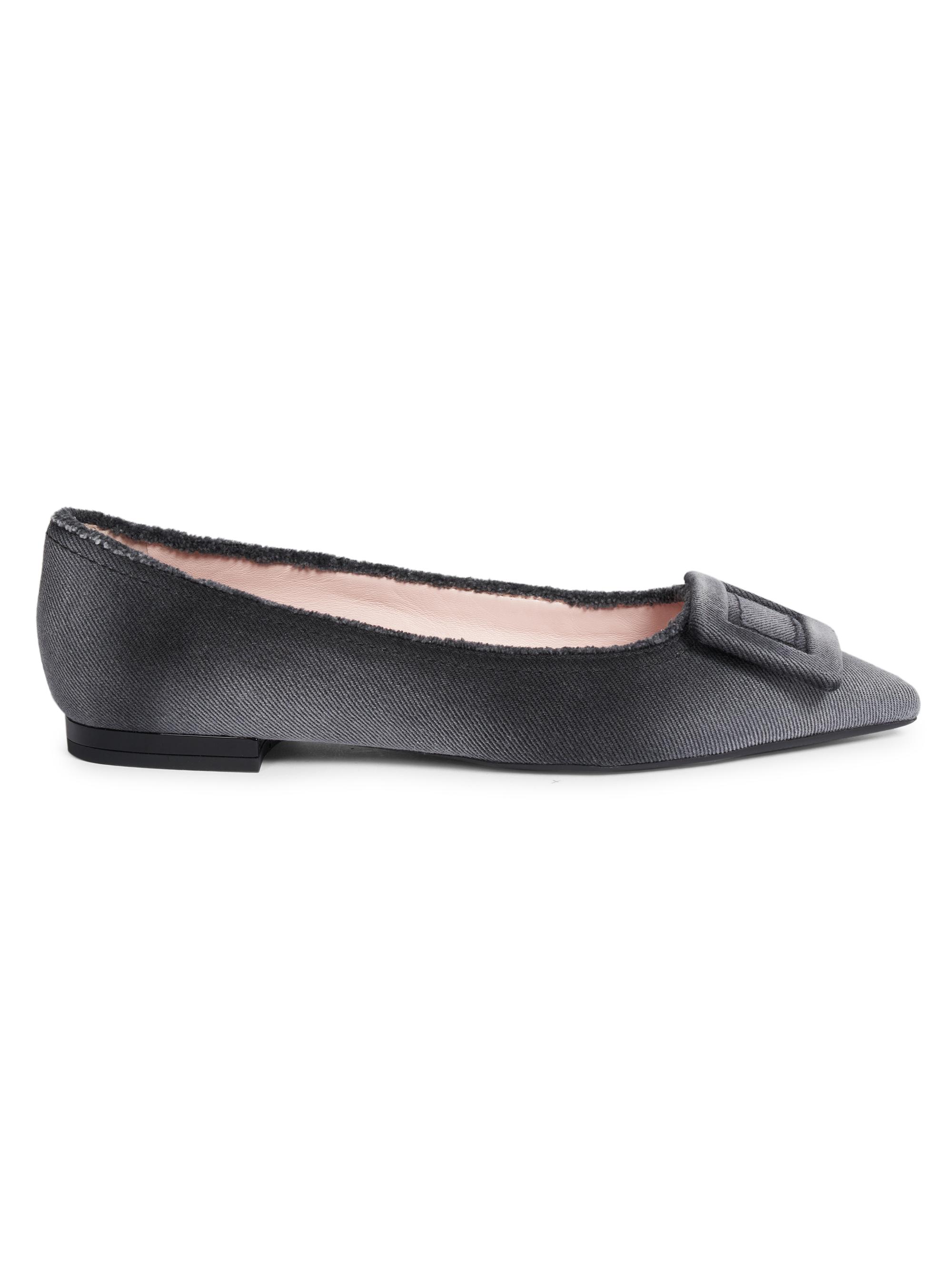 Roger Vivier Women's Gommettine Fringed Denim Ballerina Flats - Nero