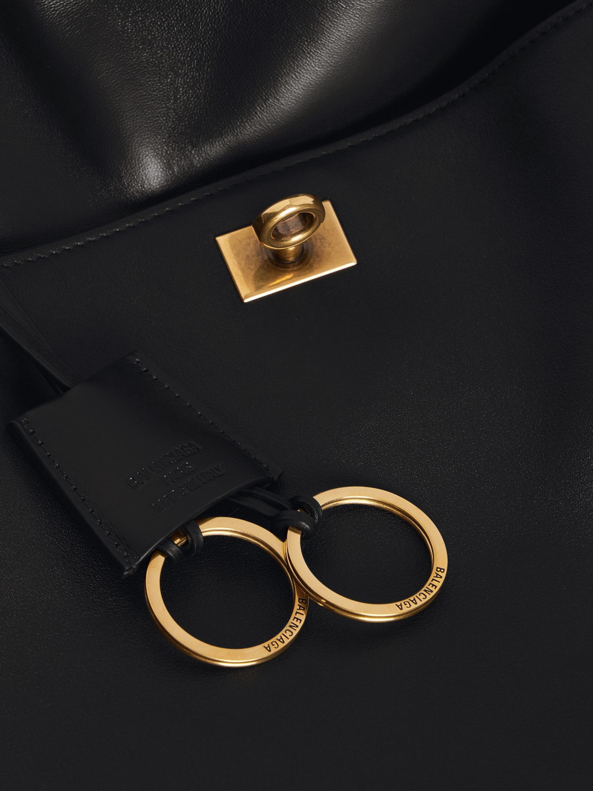 balenciaga カーゴ 最終値下げ‼️ 「さ」⚠️ブロック要項記載。必読 Balenciaga Rodeo Medium Handbag | Saks Fifth Avenue