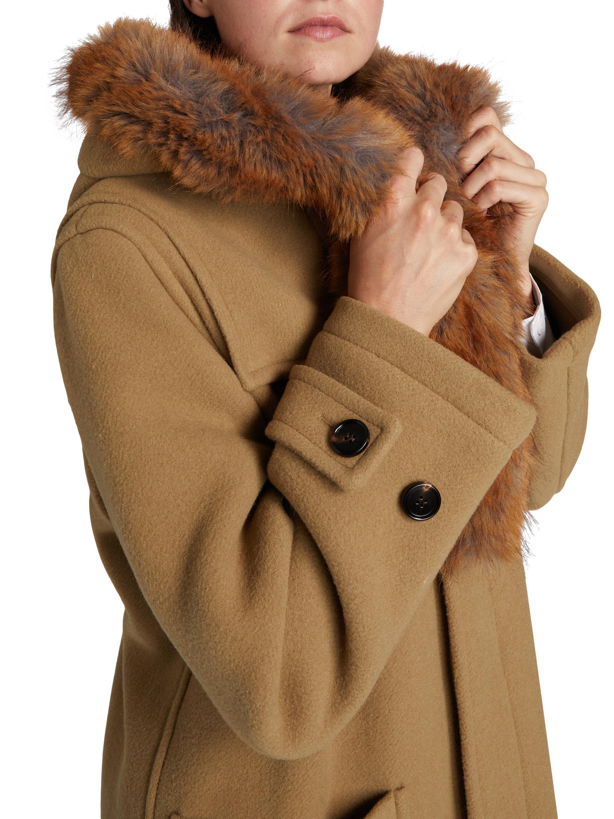 ジャケット・アウター Burberry wool jacket with fur Burberry Faux fur-trimmed wool coat Burberry