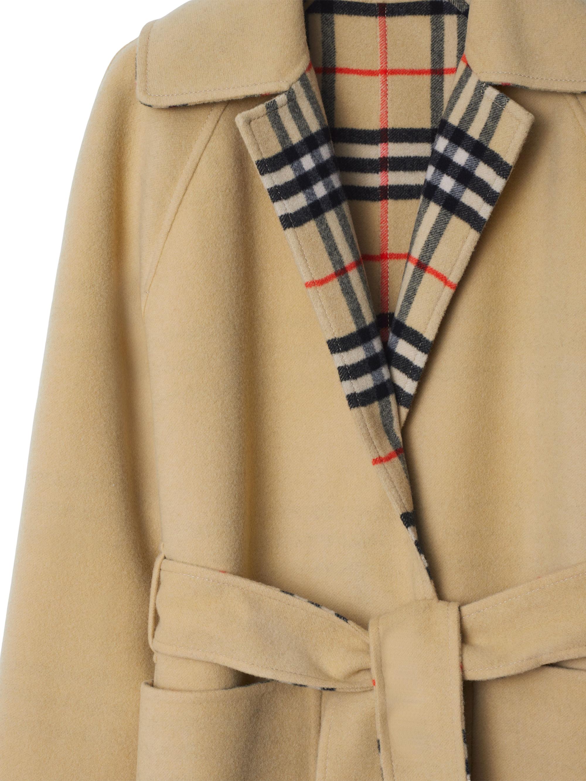 ジャケット・アウター BURBERRY 2way reversible coat wool 65B167A3-C3EF-4A33-9EF7-