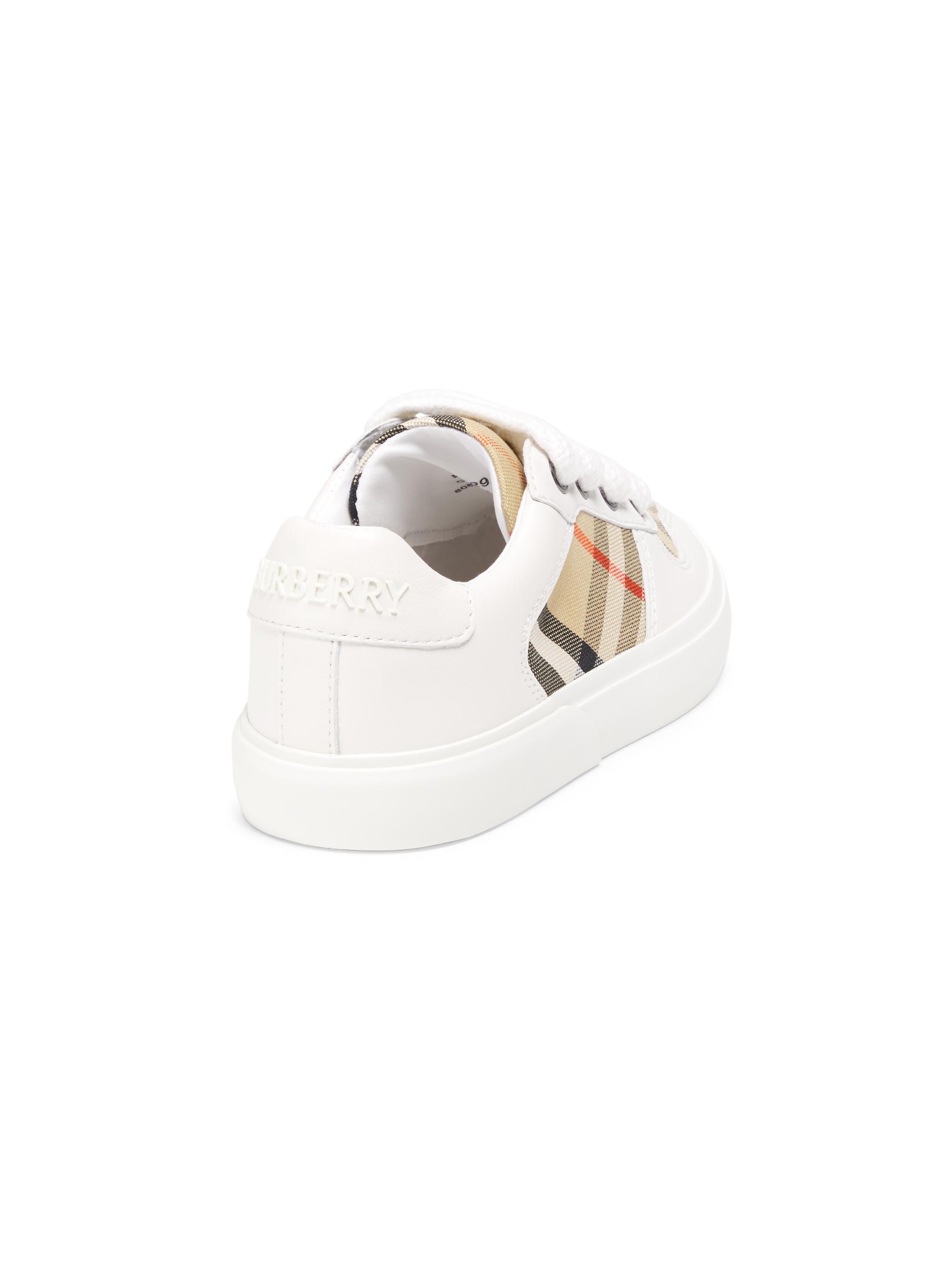 BURBERRY CHILDREN ノバチェック柄スニーカー　18.5 BURBERRY CHILDREN ノバチェック柄スニーカー 18.5 BURBERRY