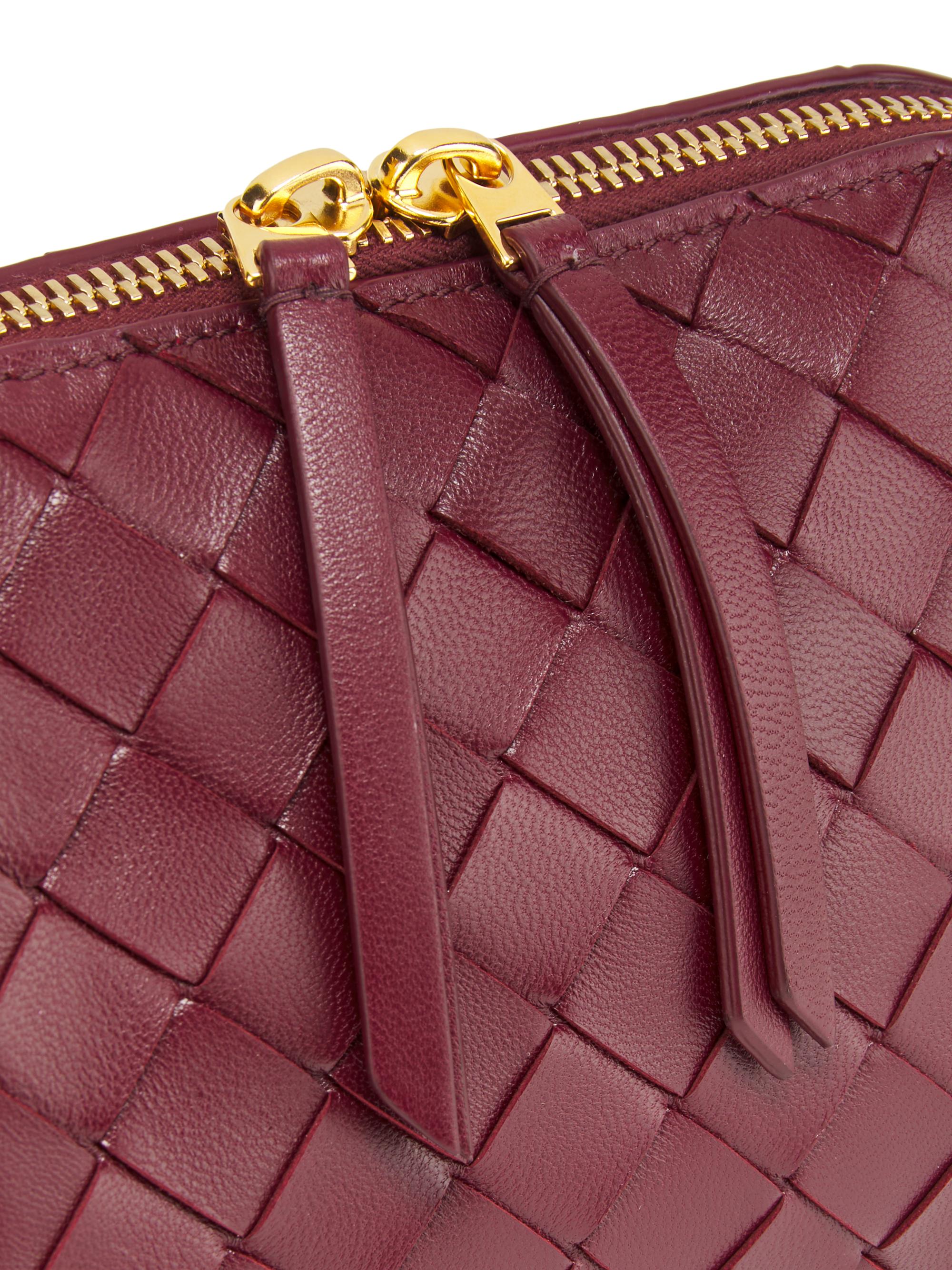 バッグ BOTTEGA VENETA INTRECCIATO LEATHER BAG Bottega Veneta Intrecciato Nappa Leather Pouch | Saks Fifth Avenue