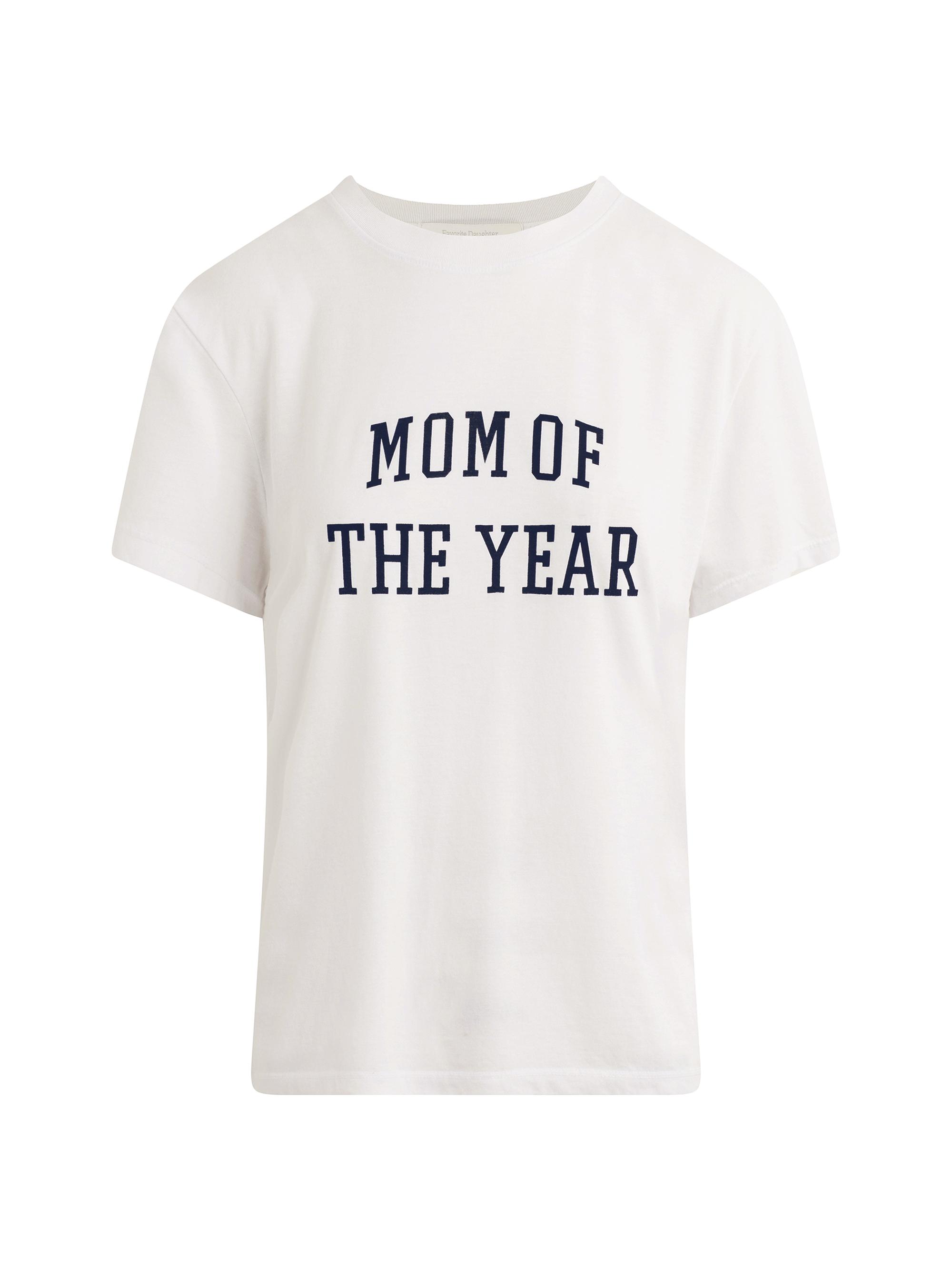 Favorite Daughter Women's''Mom Of The Year''Classic Collegiate T-Shirt - White Navy