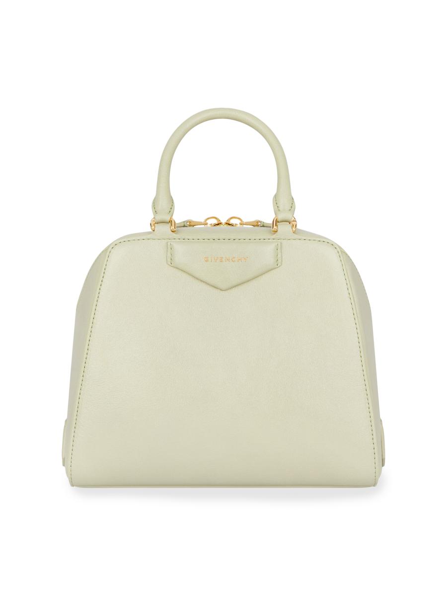 【関税＆送料込み】Givenchy Antigona Cube Leather Mini Hand BB50ZBB24B001-03-01.jpg?