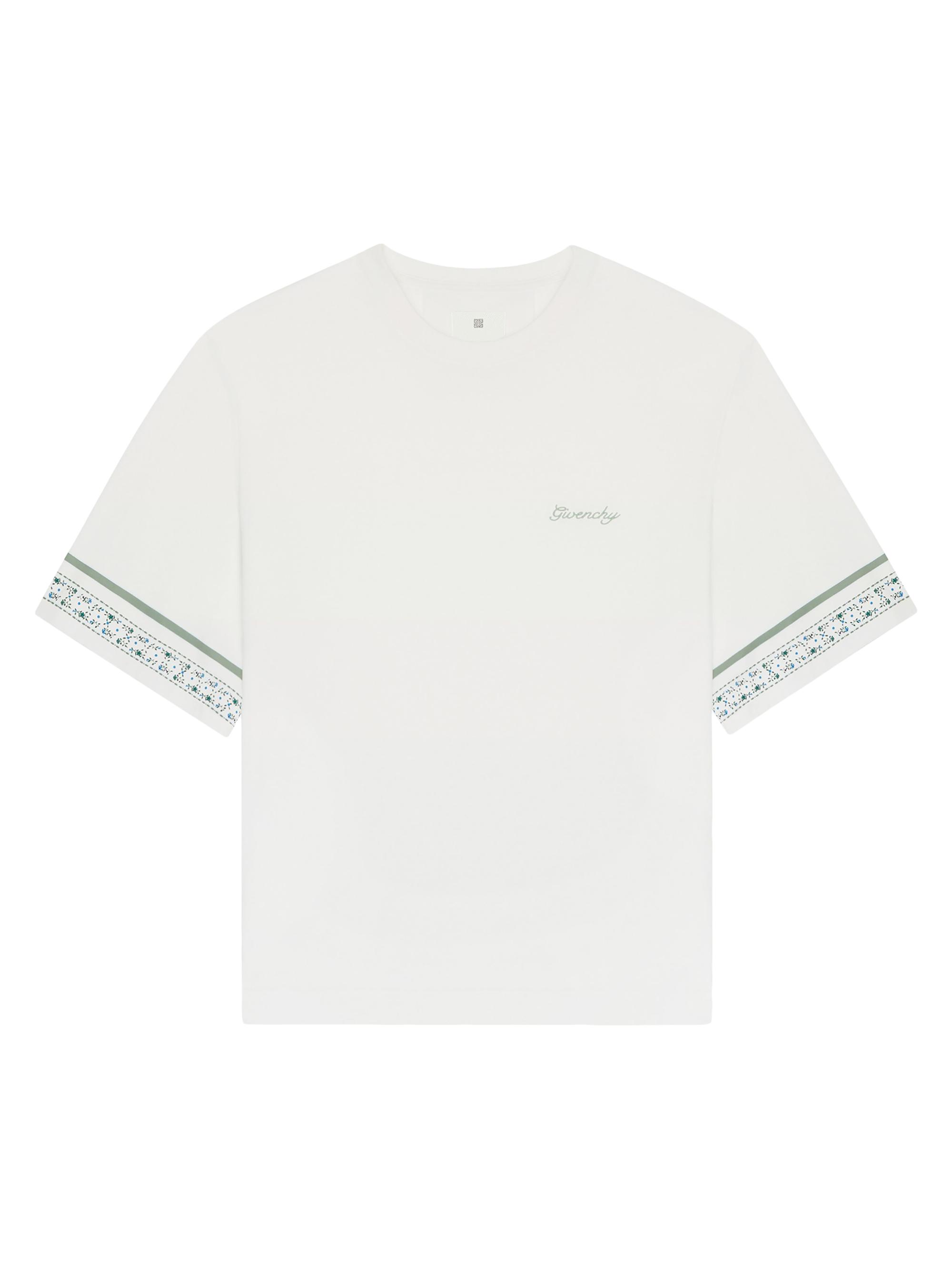 Givenchy Men's T-Shirt in Cotton with Floral Detail -