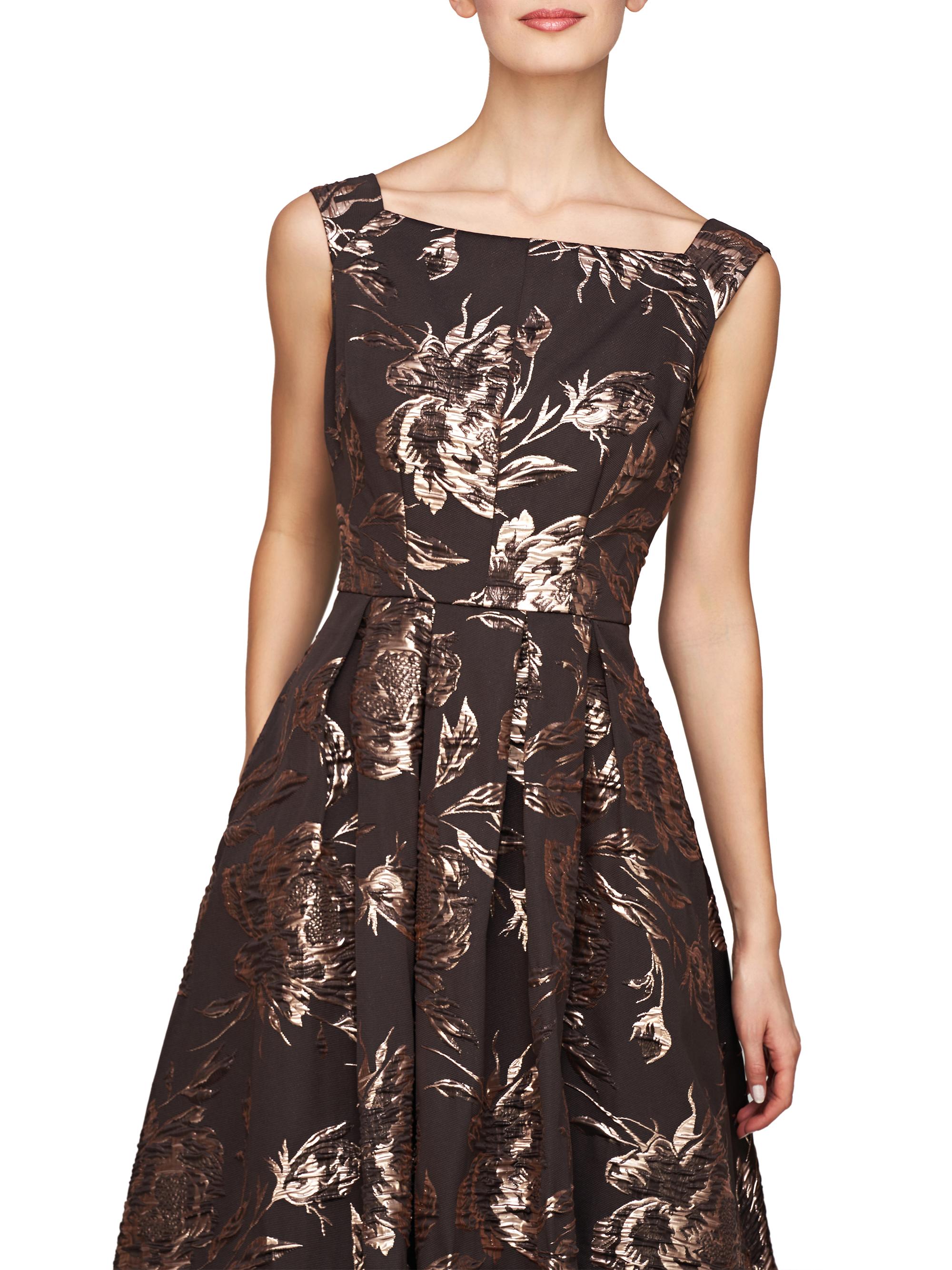 Kay Unger ケイアンガー 花柄ドレス Kay Unger Floral Mikado V-Neck Sleeveless Side Slit Gown at