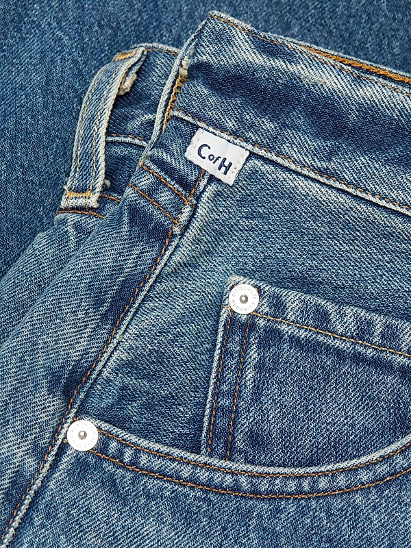Shop Citizens of Humanity Horseshoe Curved Mid-Rise Jeans Shop Citizens of Humanity Horseshoe Curved Mid-Rise Jeans