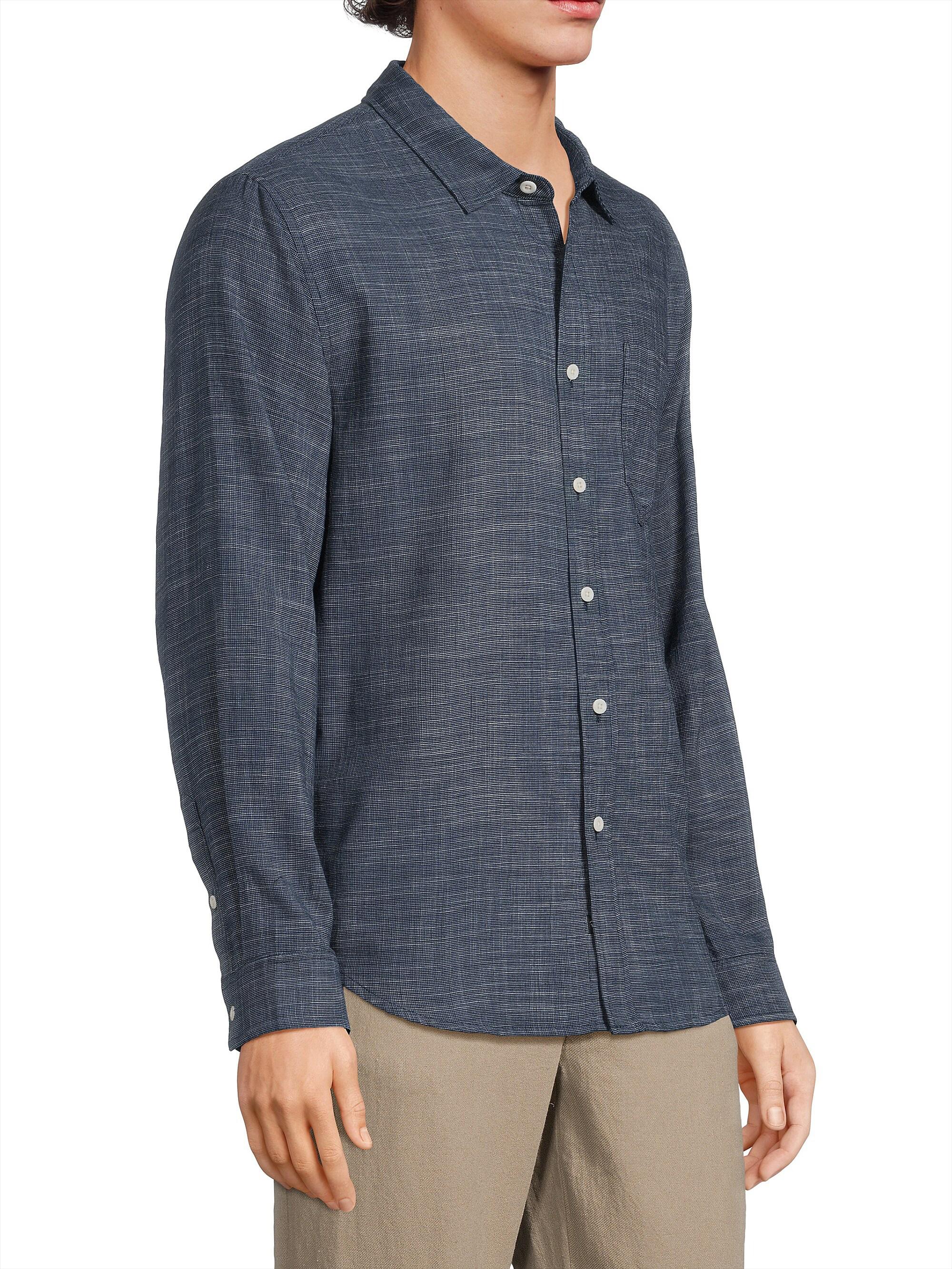 Rails Men's Wyatt Button-Up Shirt - Navy Etch - detail view in Navy etch