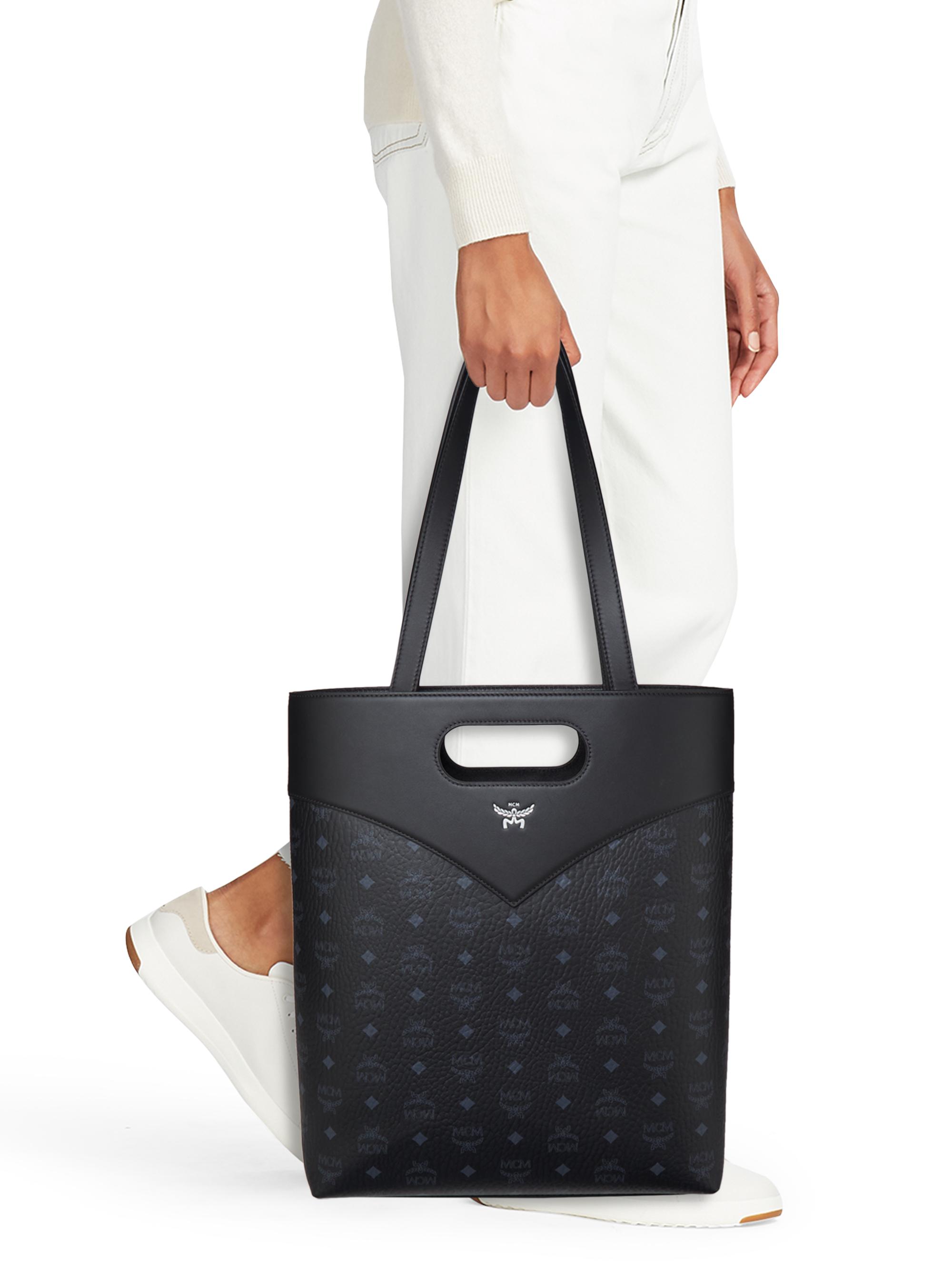 バッグ MCM VISETOS MONOGRAM LOGO HAND BAG PORCH 0400021480895?wid=900