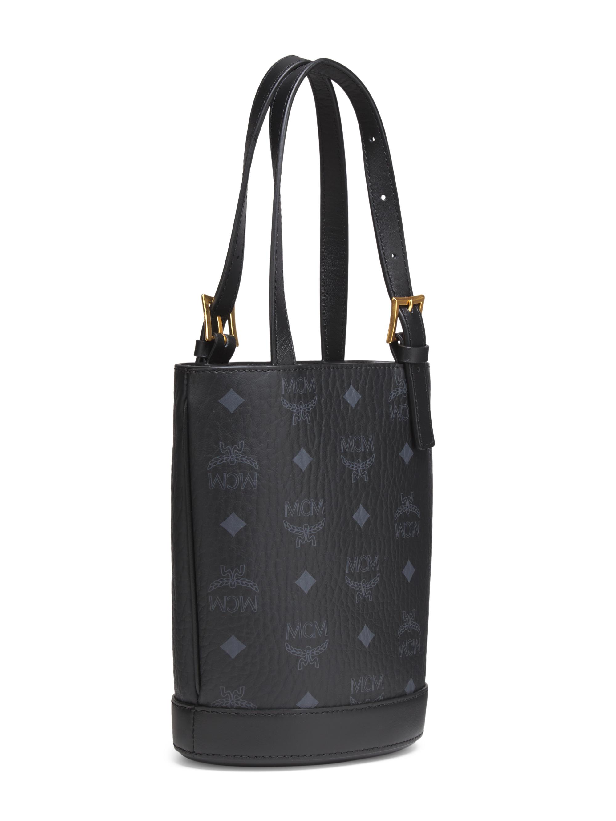 MCMブラックminiサイズ 0400021480899_BLACK_A4?wid=830