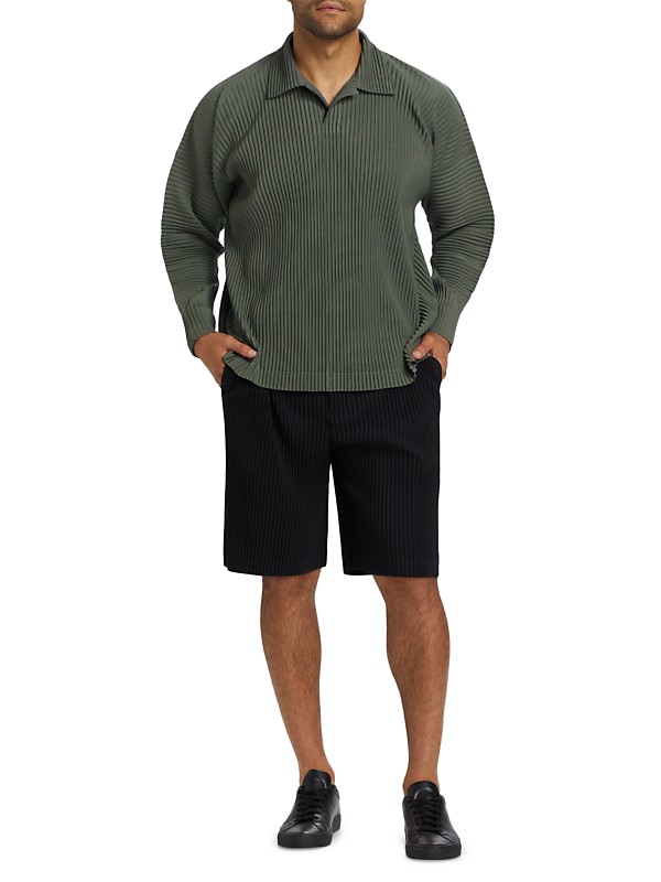 Shop Homme Plissé Issey Miyake Monthly Colors: August Knee Shop Homme Plissé Issey Miyake Monthly Colors: August Knee