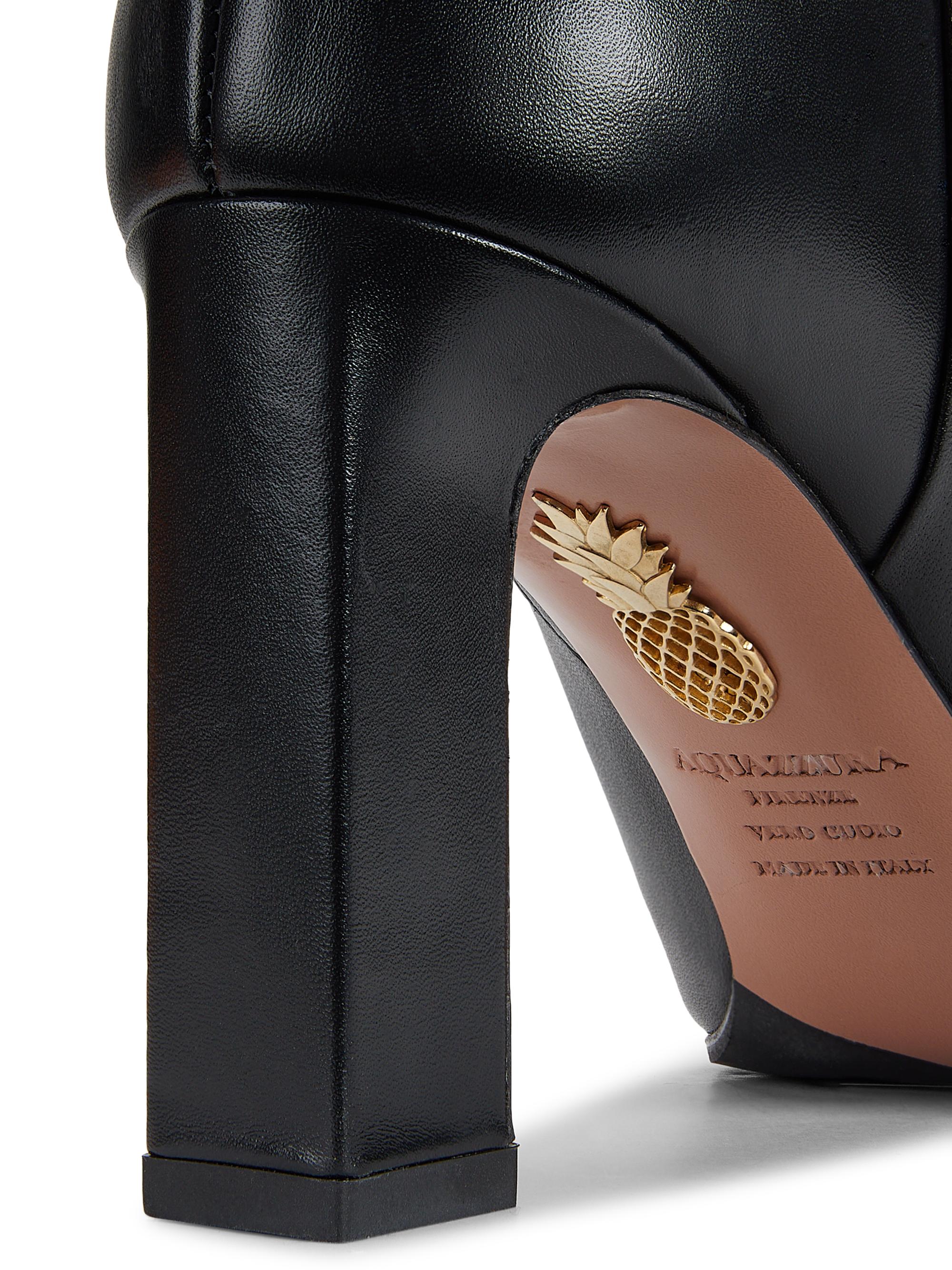 inukoro 黒　37 2017 Toyota 86 with 18x9 33 Cosmis Racing XT-206R and 245/40R18