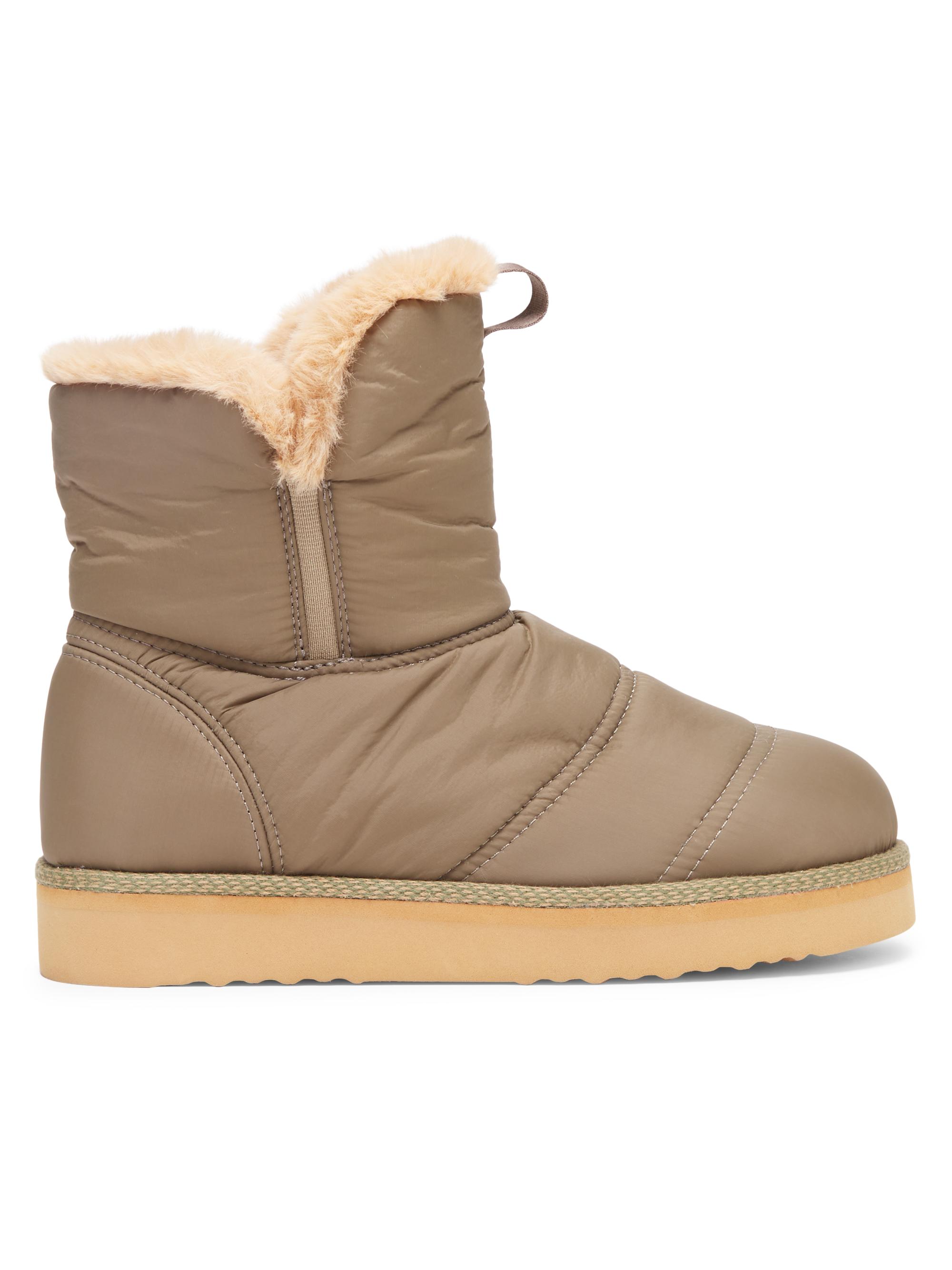 Luna Zip-Front Mid-Top Boots