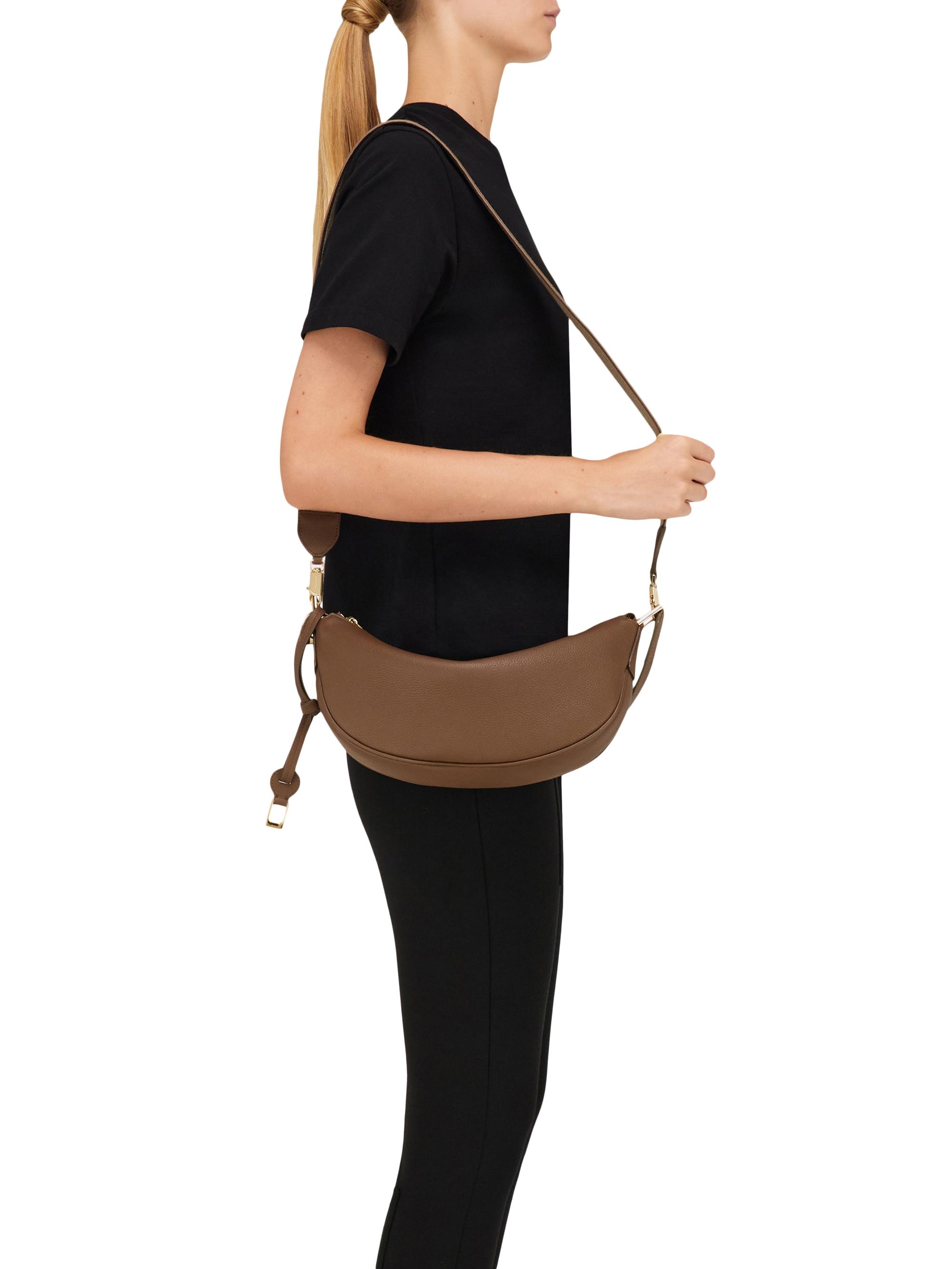 FERRAGAMO Women's  Smile Hobo Bag - Clay