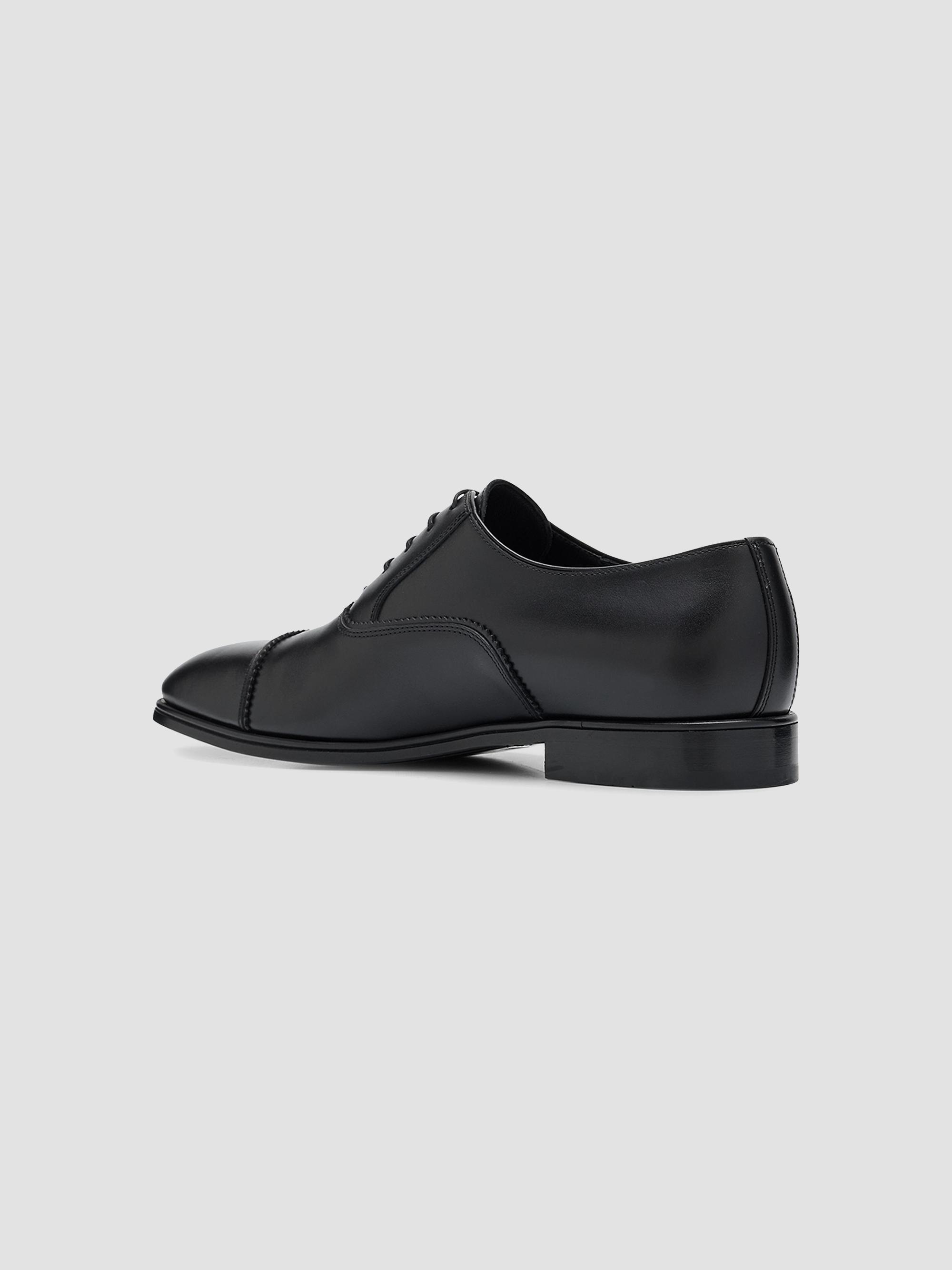 FERRAGAMO Boston Doupont Leather Cap-Toe Brogue Oxfords  display picture 1