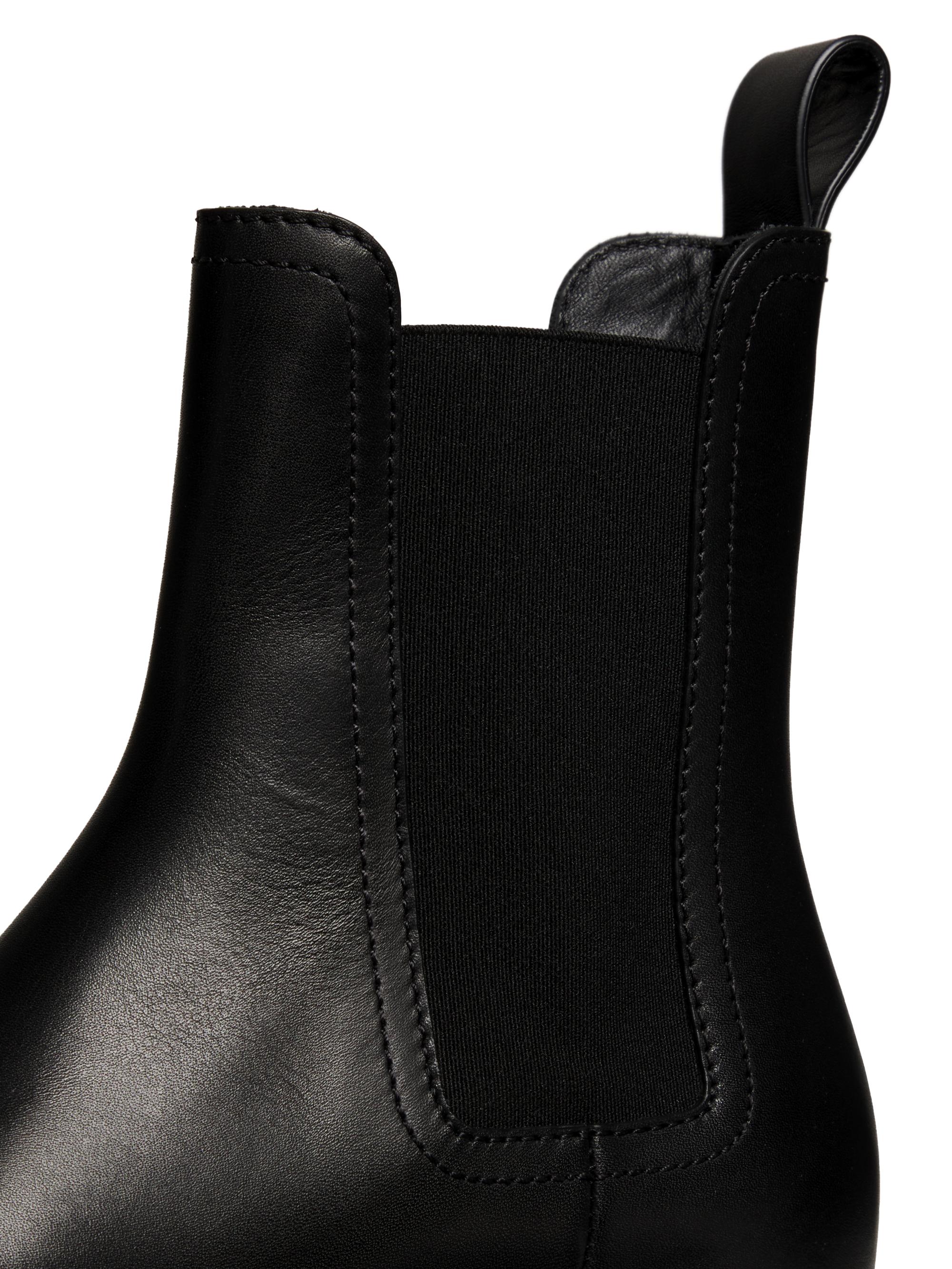 Bottega Veneta Torino Leather Chelsea Boots | Saks Fifth Avenue