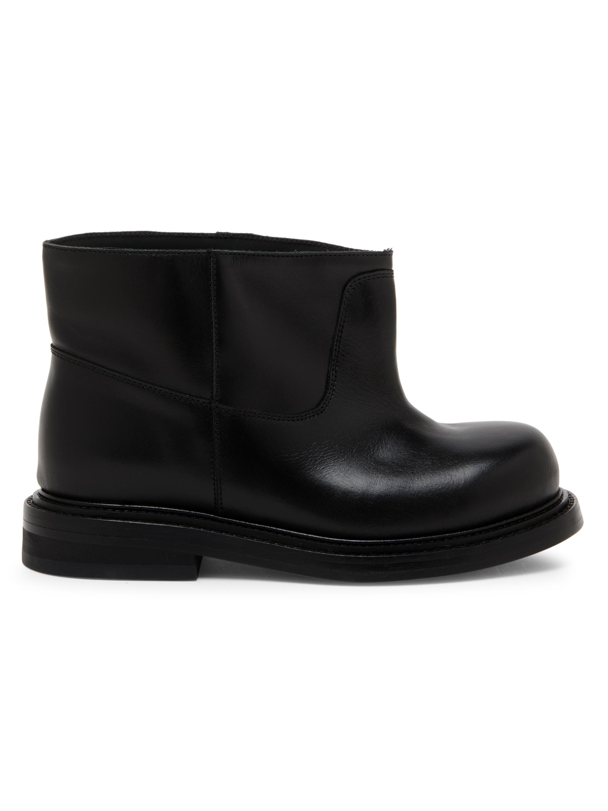 希少⭐️bottega veneta puddle boots black 42 Bottega Veneta Puddle Lace-Up Ankle Boot in Black | FWRD