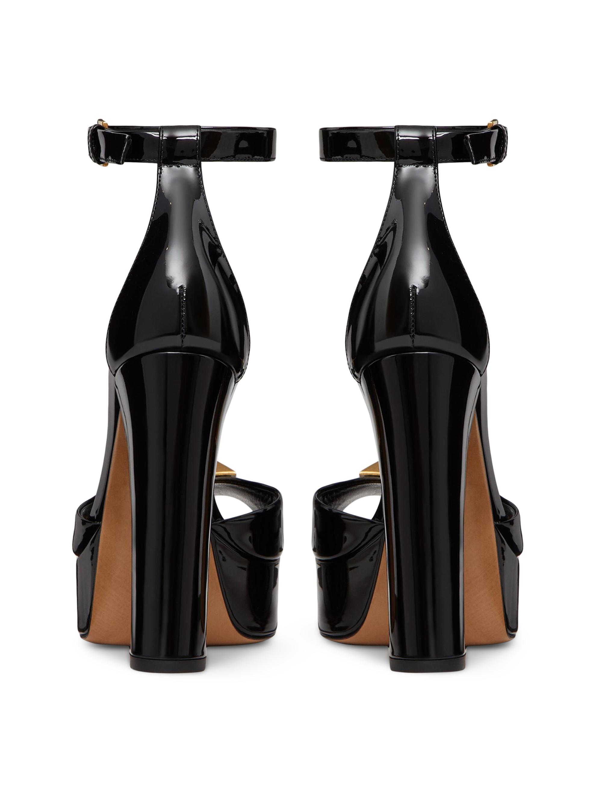 Valentino Garavani One Stud Platform Pumps in Patent Leather 120MM