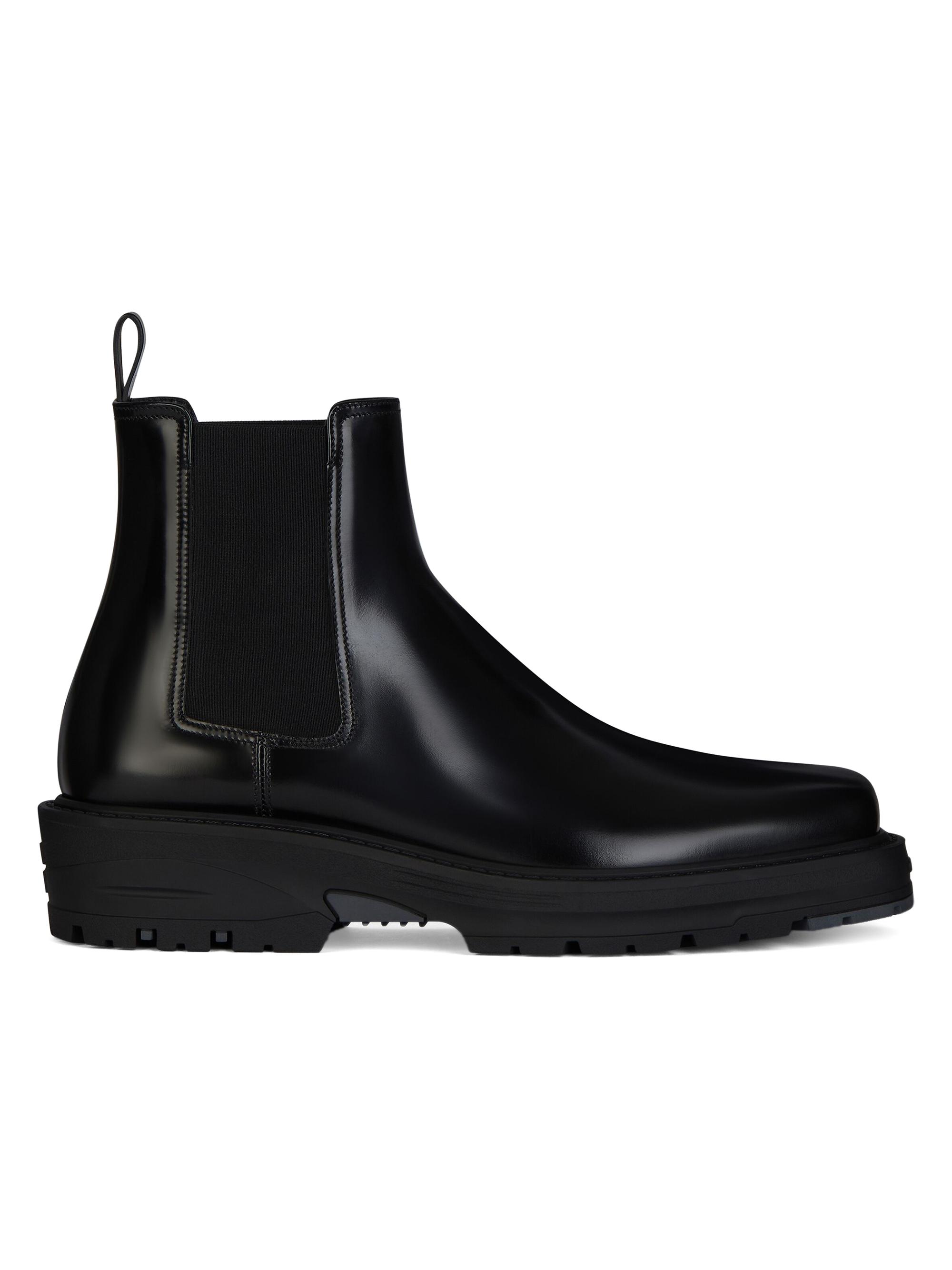 Givenchy Men's Chelsea Boots in Leather - Black