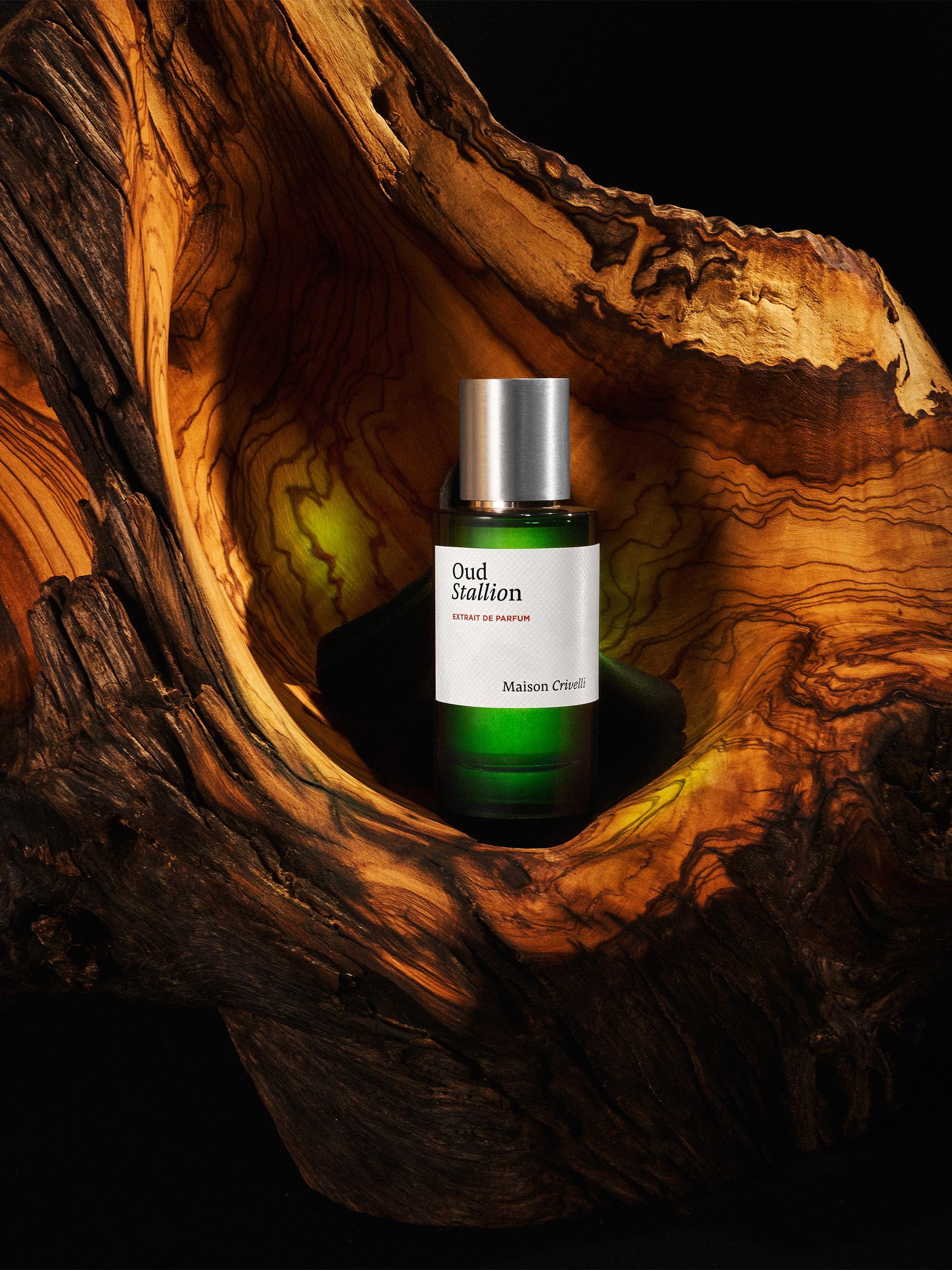 ★週末限定セール Maison Crivelli ウードマラクージャ 100ml Maison Crivelli Oud Maracujá Extrait de Parfum | Saks Fifth Avenue