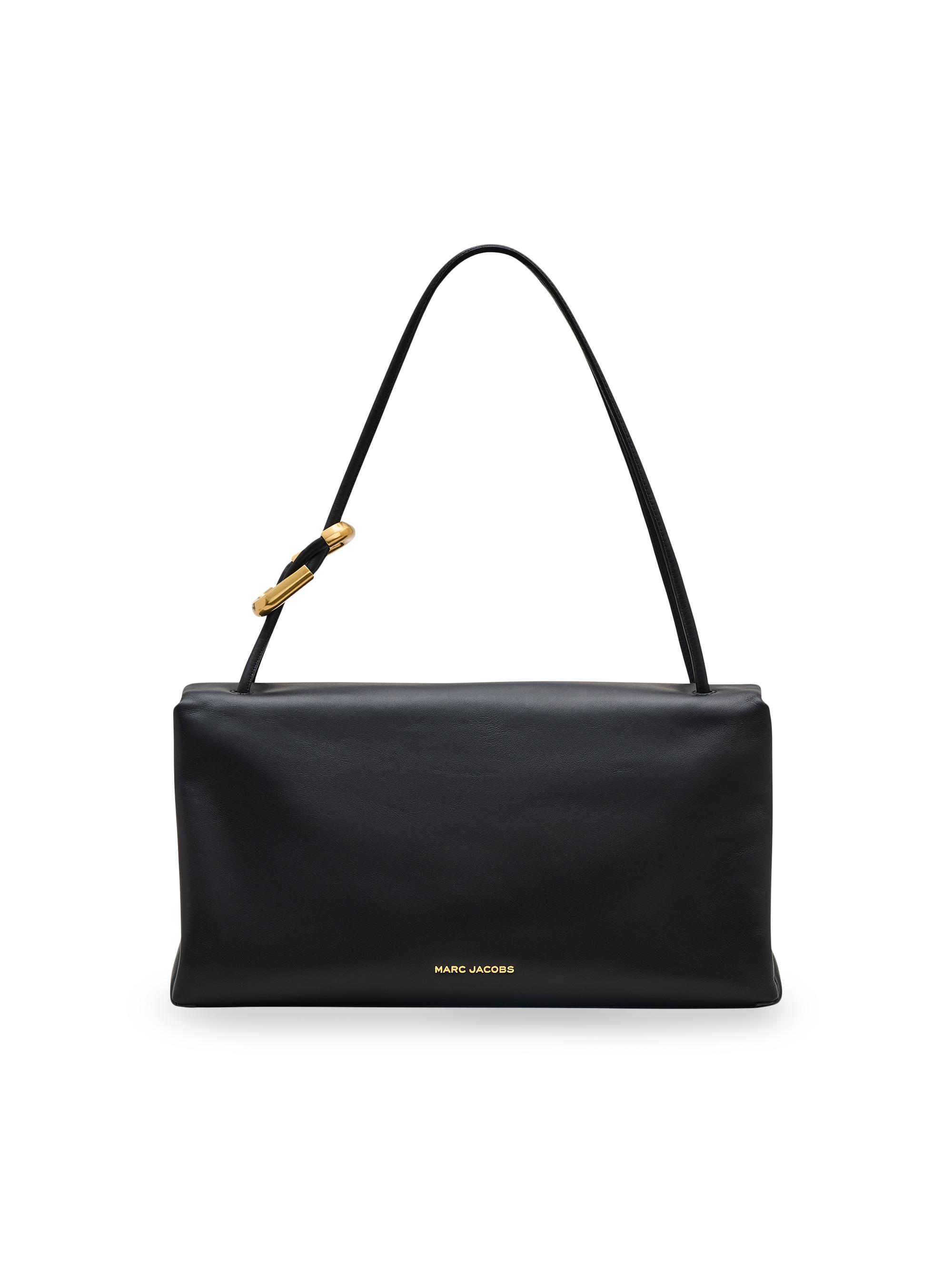 0400021641044_BLACK_A4?wid=830