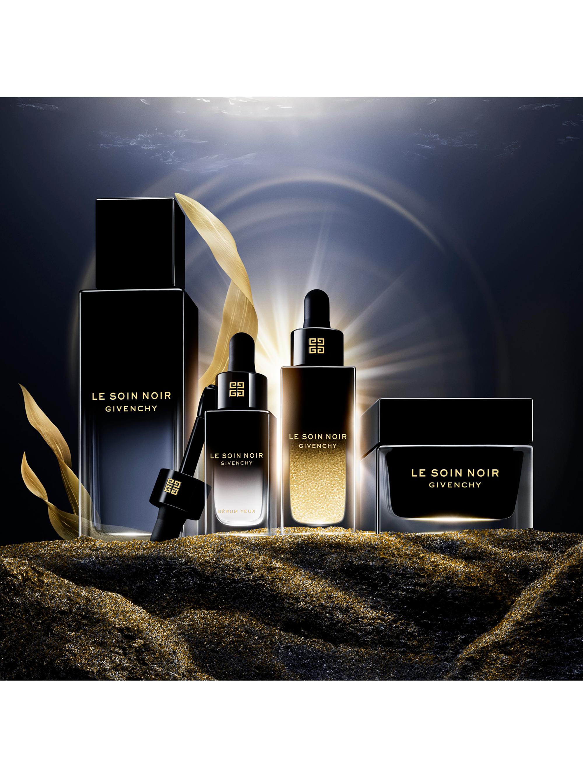 Givenchy Le Soin Noir Eye Serum | Saks Fifth Avenue