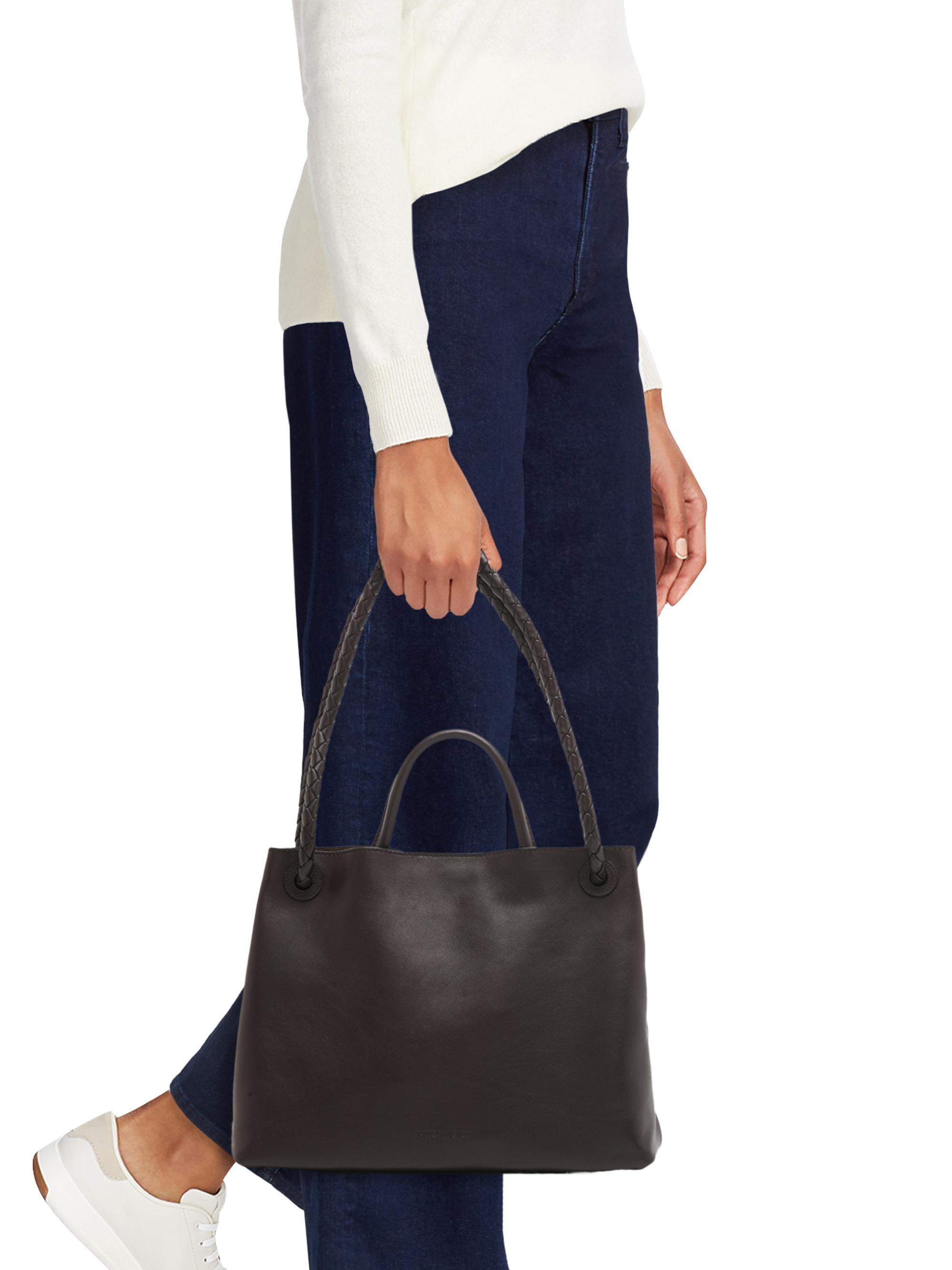 【極美品】BOTTEGA VENETA ネイビー スエード　モカシン41サイズ 極美品】BOTTEGA VENETA ネイビー スエード モカシン41サイズ