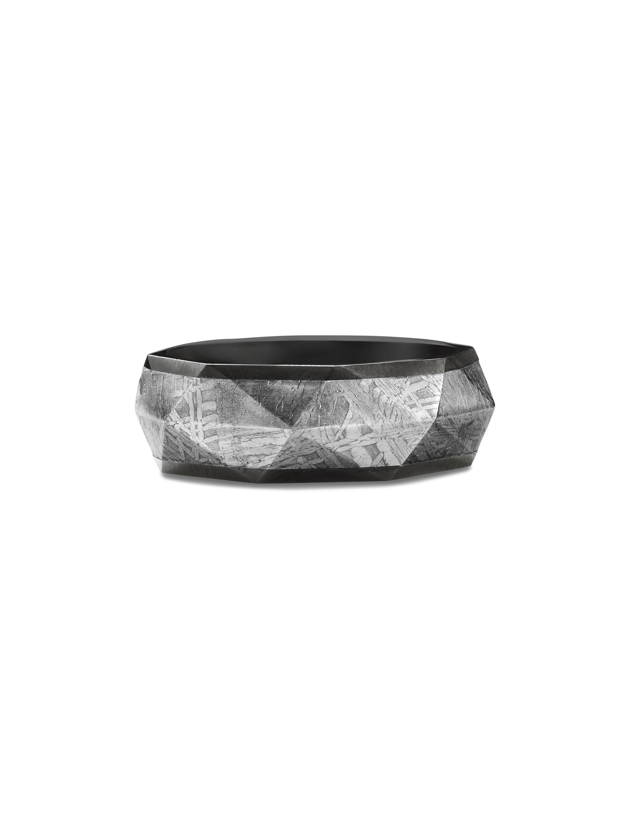 David Yurman Men's Torqued Faceted Band Ring in Black Titanium - Meteorite
