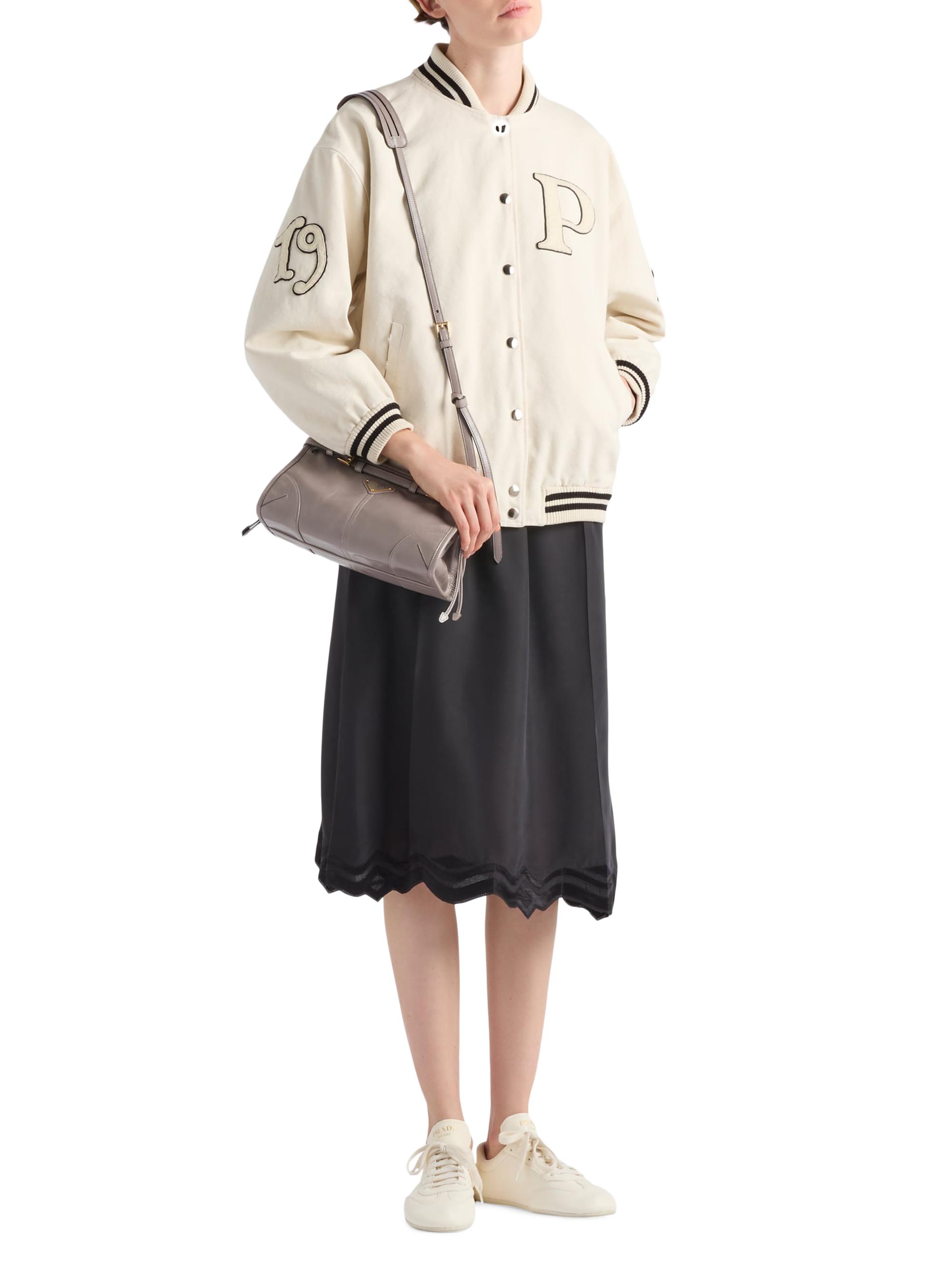 美品【 PRADA 】 シルク混ジャケット 42 光沢ベージュ ギャザー襟 開襟