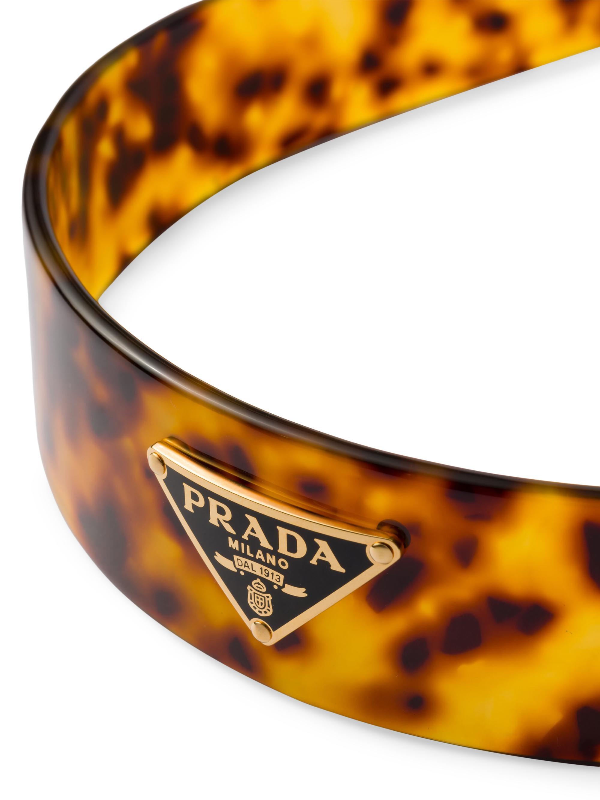 値下げ！PRADA PRADA (プラダ) レザー プレートロゴ 二つ折り 財布 PR2ML049QHH