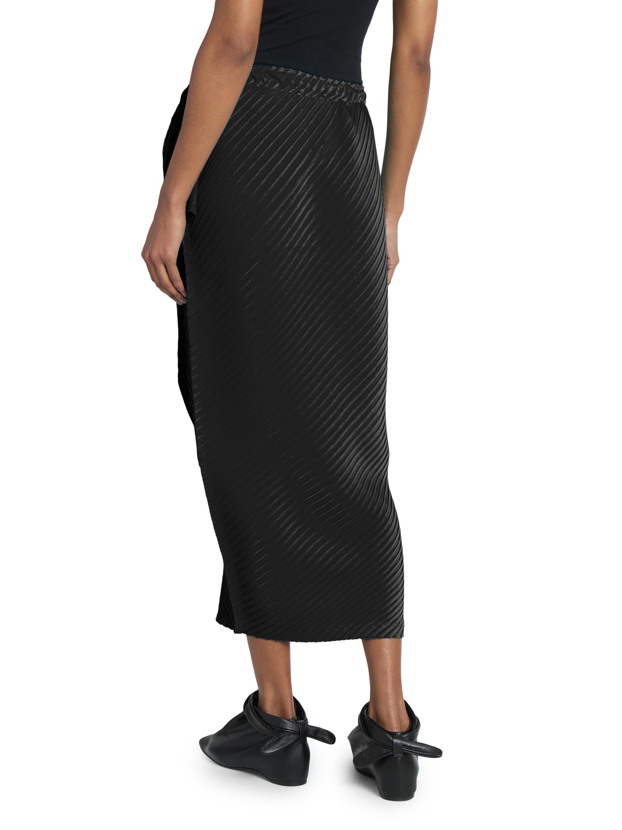 イッセイミヤケ　VIGOR PLEATS　スカート Issey Miyake Vigor Pleats Solid Midi-Skirt | Saks Fifth Avenue