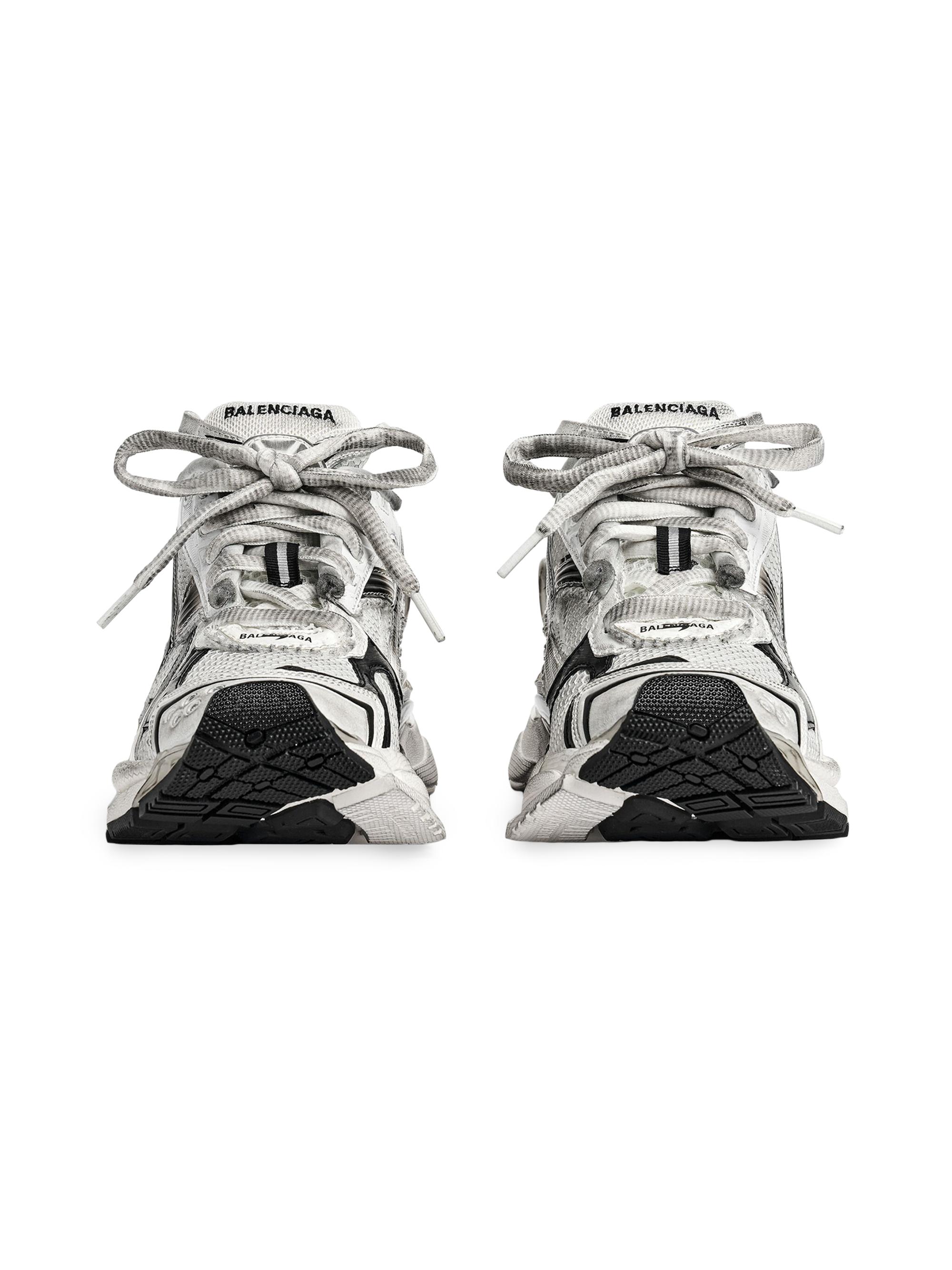 Runner Gradient Sneakers