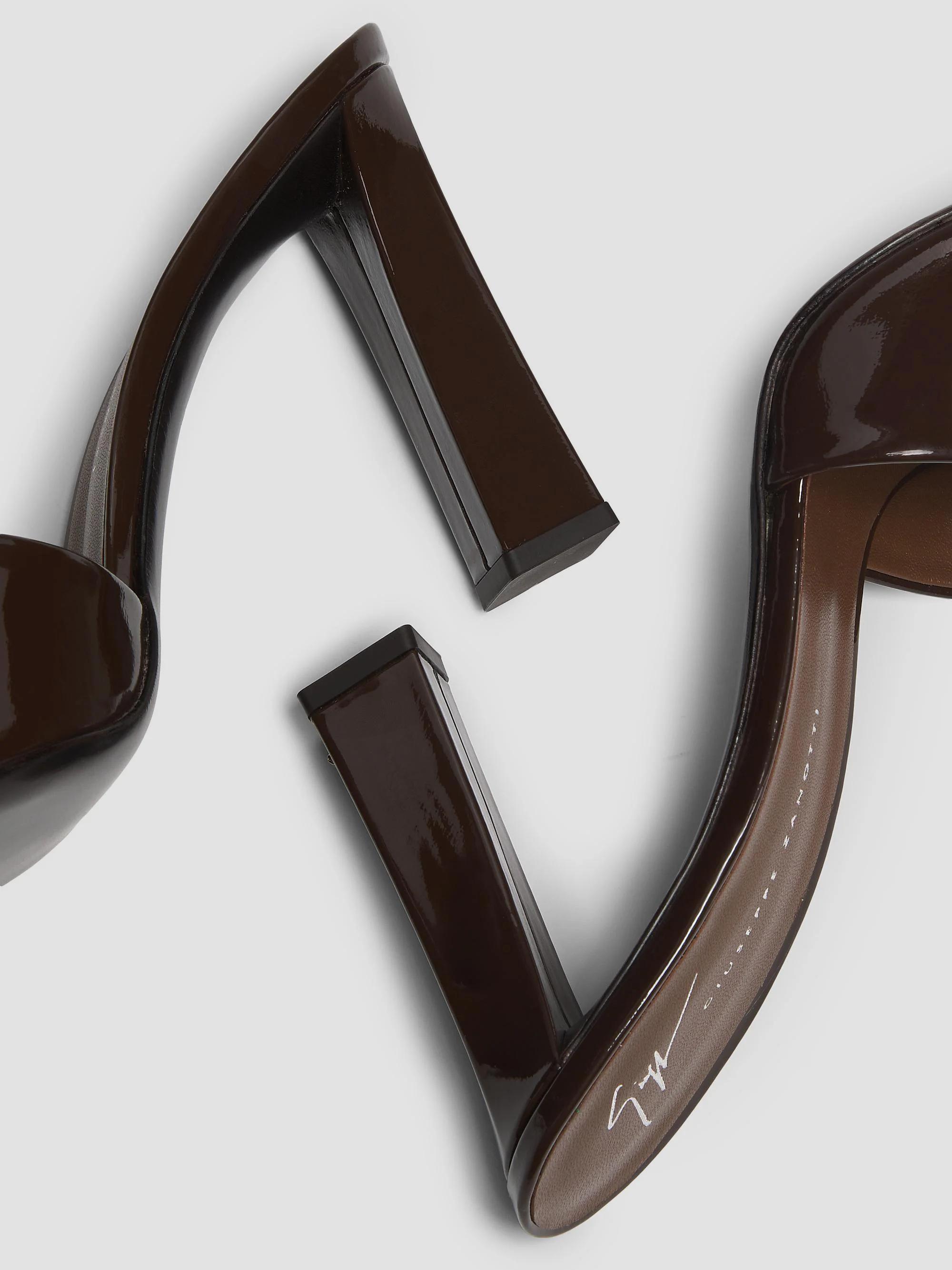 Giuseppe Zanotti Maya 90MM Leather Sandals | Saks Fifth Avenue
